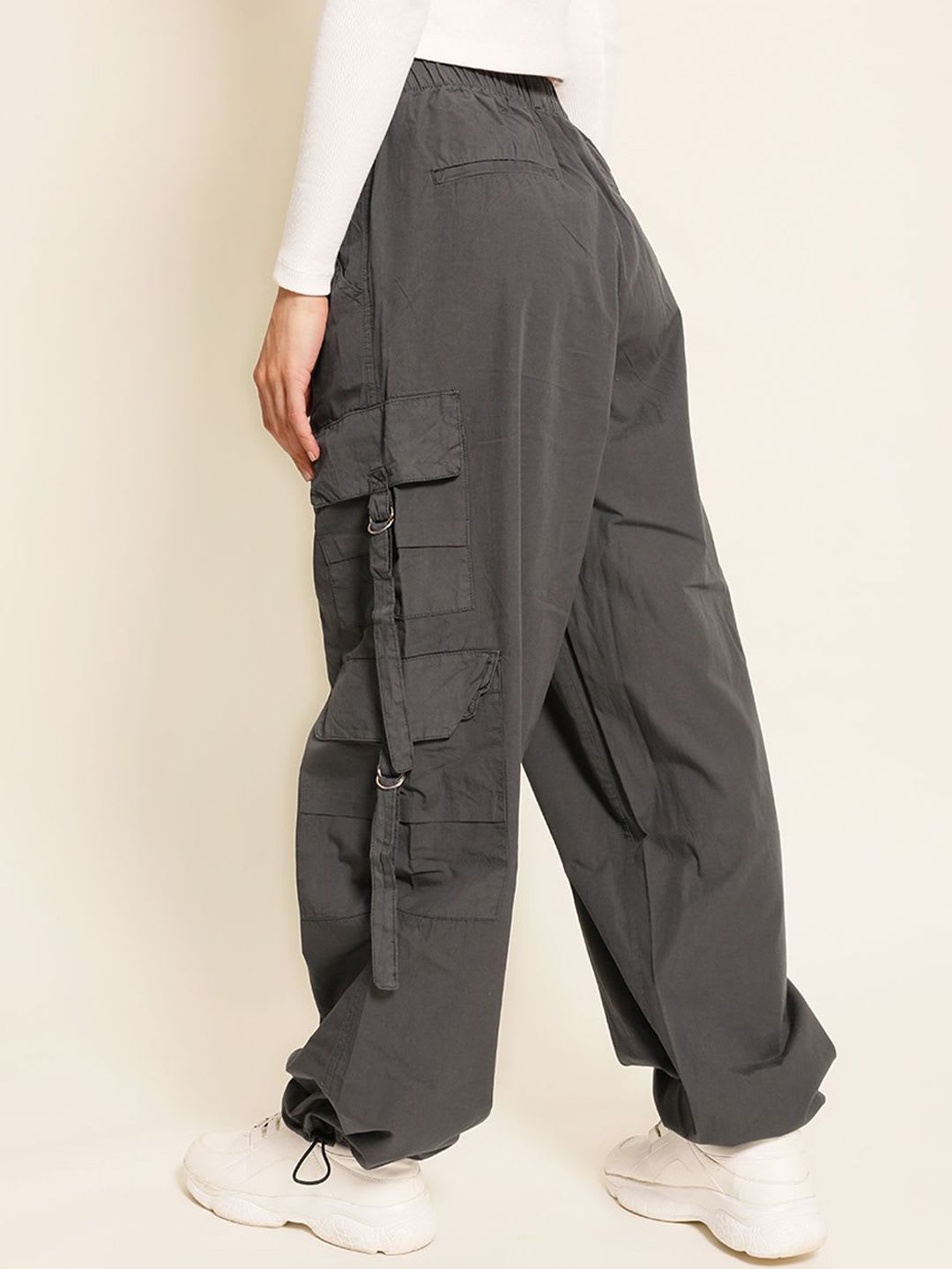 Roadster The Roadster Lifestyle Co. Women Grey High Rise Parachute Fit Pure Cotton Cargo Trouser - right view