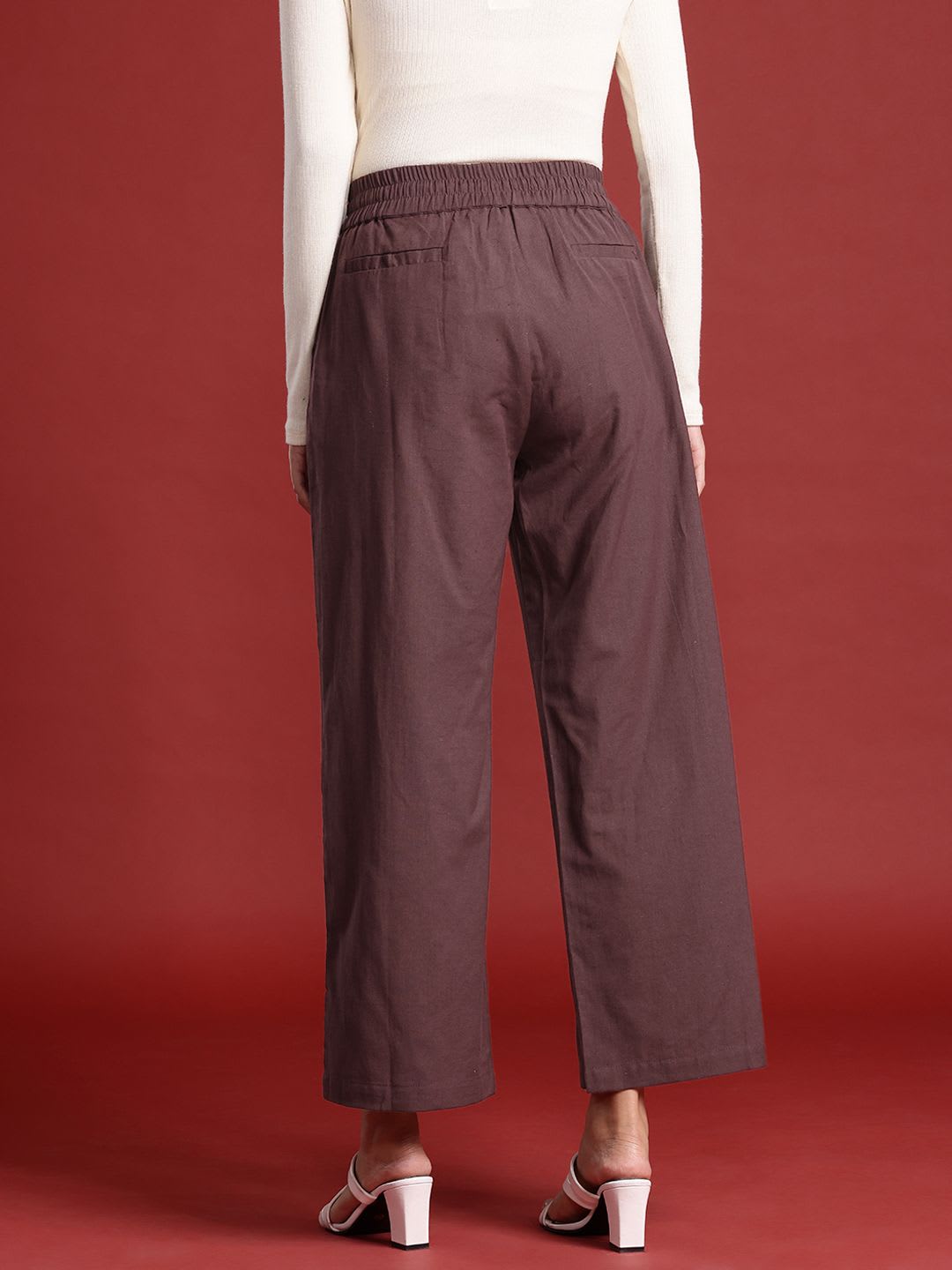 all about you Women Cropped Cotton Linen Trousers - right view