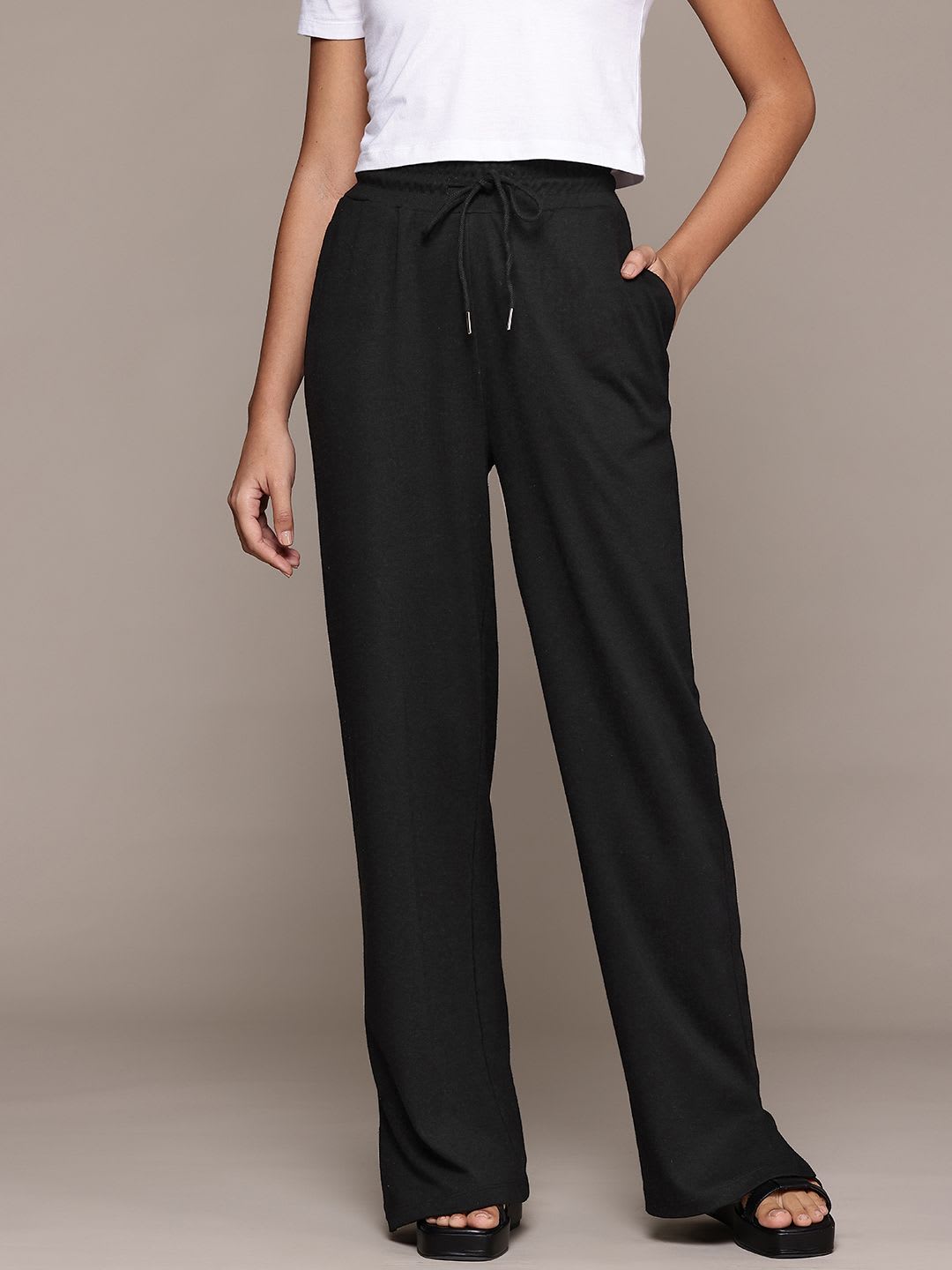 Roadster The Roadster Lifestyle Co. Women Regular Fit Trousers - default view