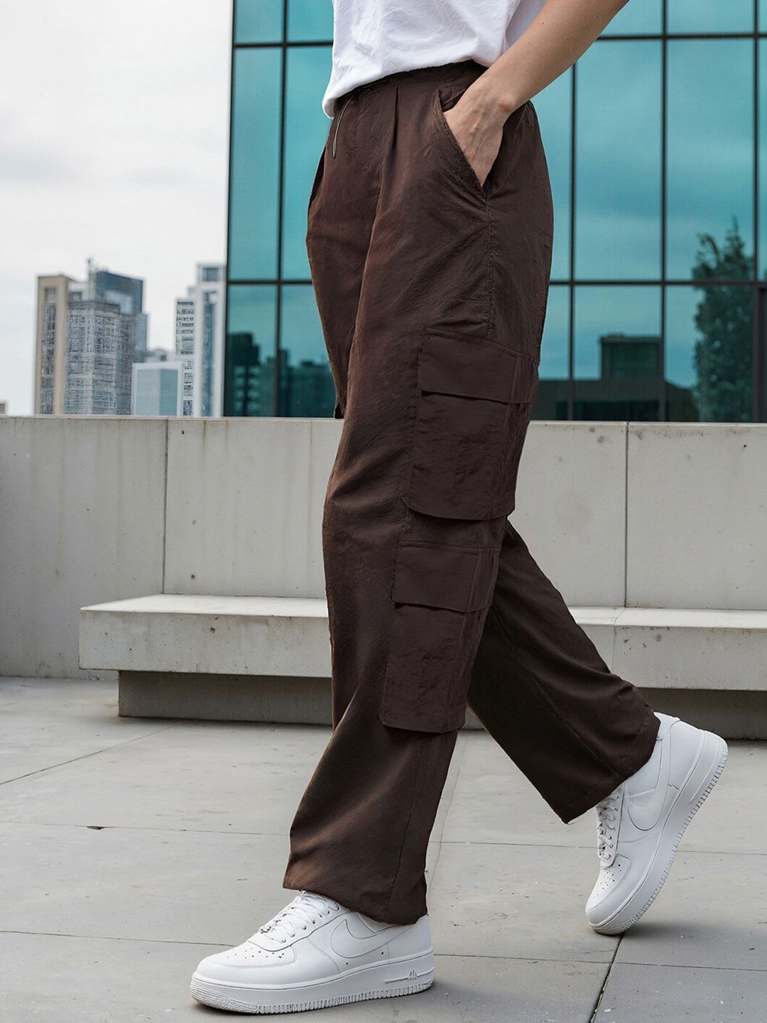 Bewakoof Women Loose Fit High-Rise Baggy Oversized Parachute Cargos Trousers - default view