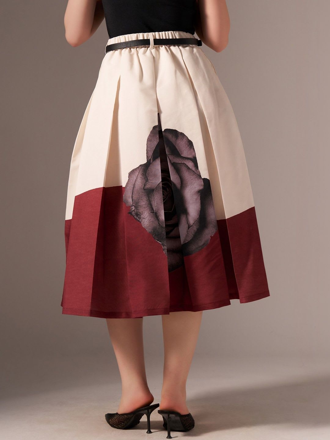 AASK Maroon Printed Pure Cotton Midi Flared Pleated Skirt - left view