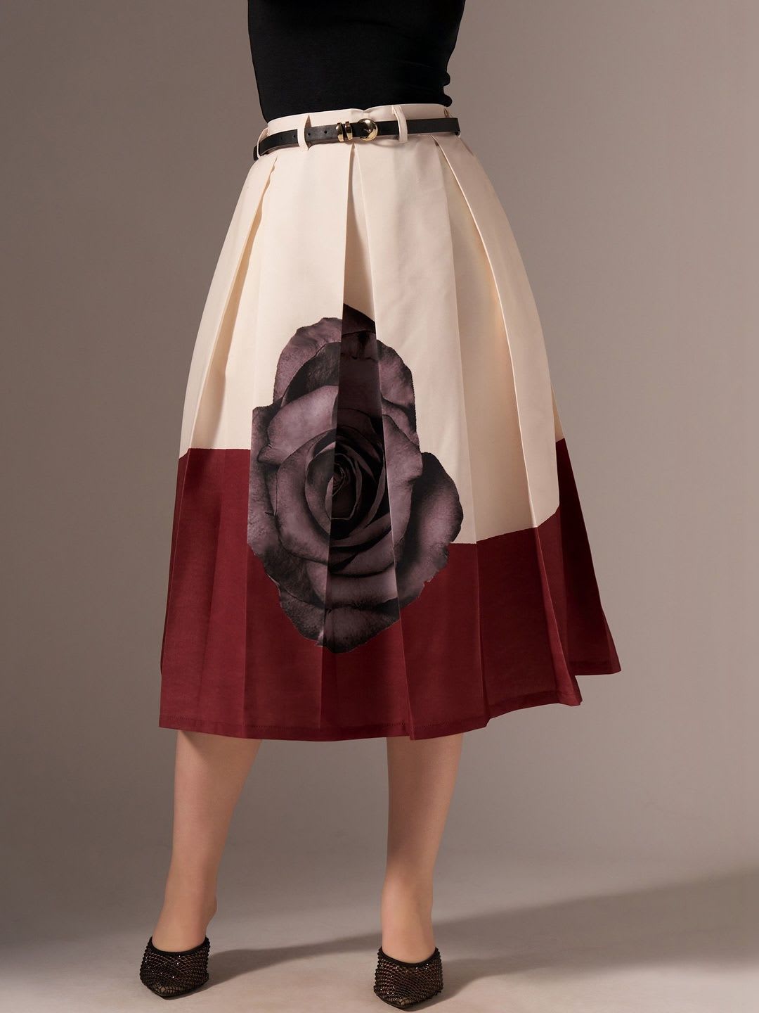 AASK Maroon Printed Pure Cotton Midi Flared Pleated Skirt - right view