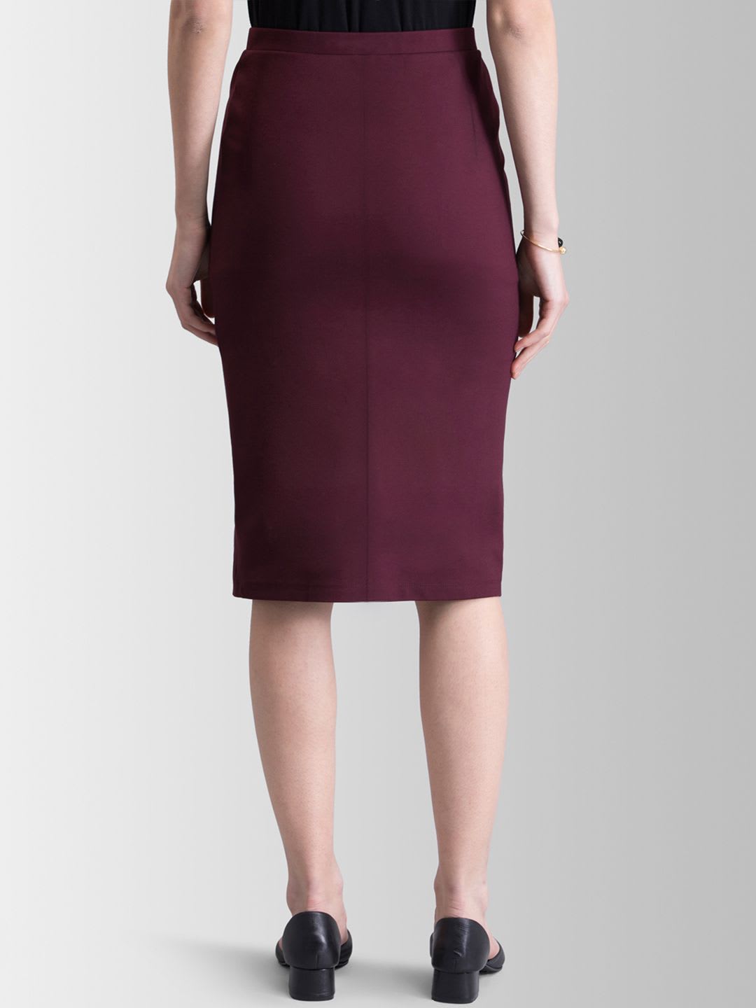 FABLE STREET Women Maroon Solid Straight Skirt - back view