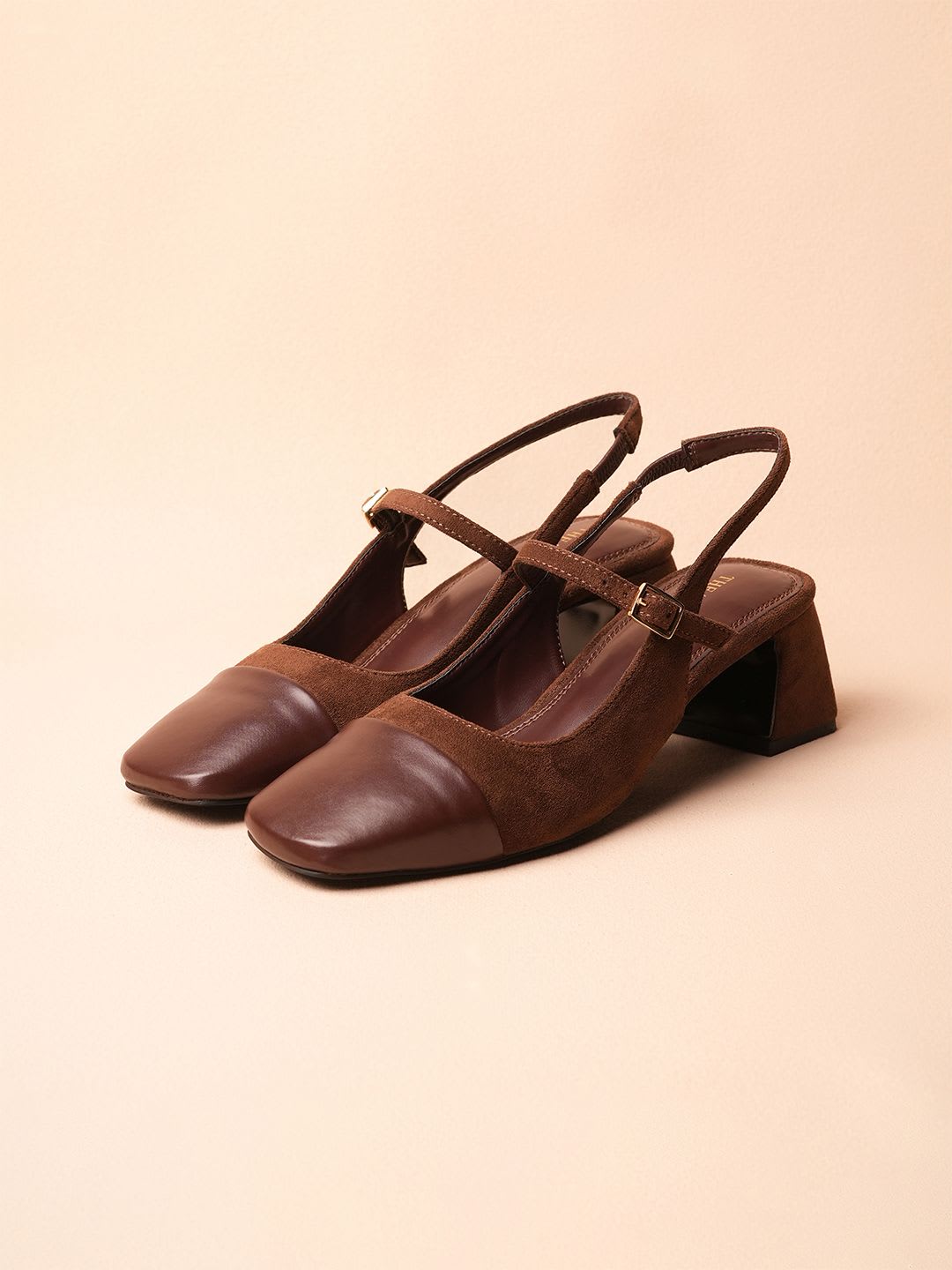Theater Women Twiggy Madame Sousatzka Brown Mary Jane Slingback Heels - right view