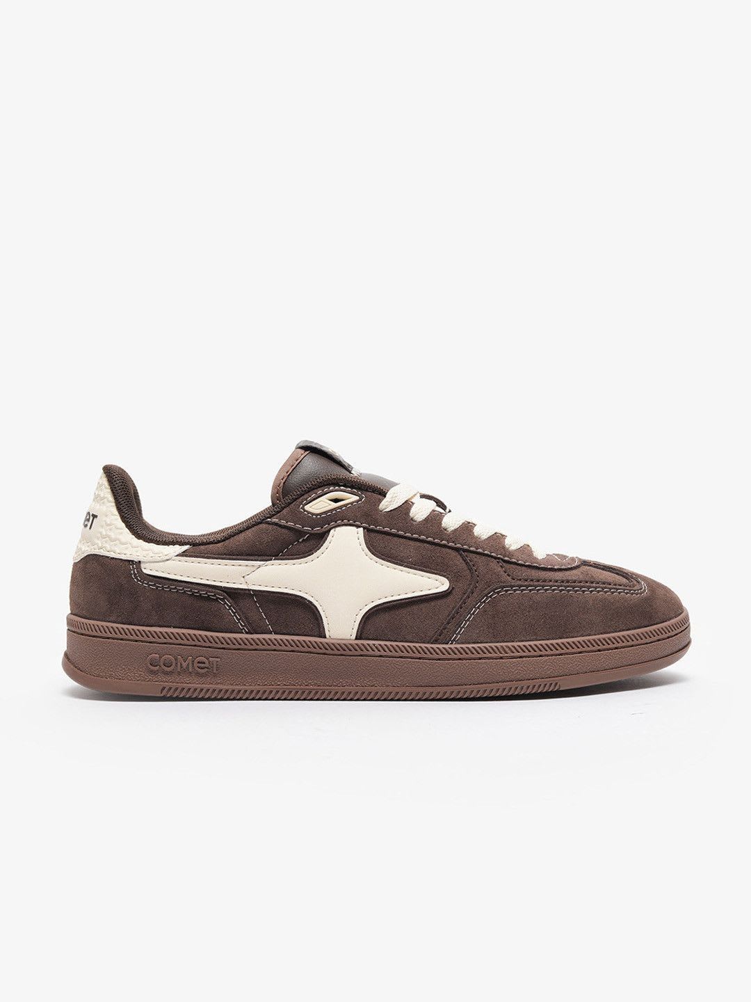 Comet Unisex Aeres Oakwood Sneaker - default view