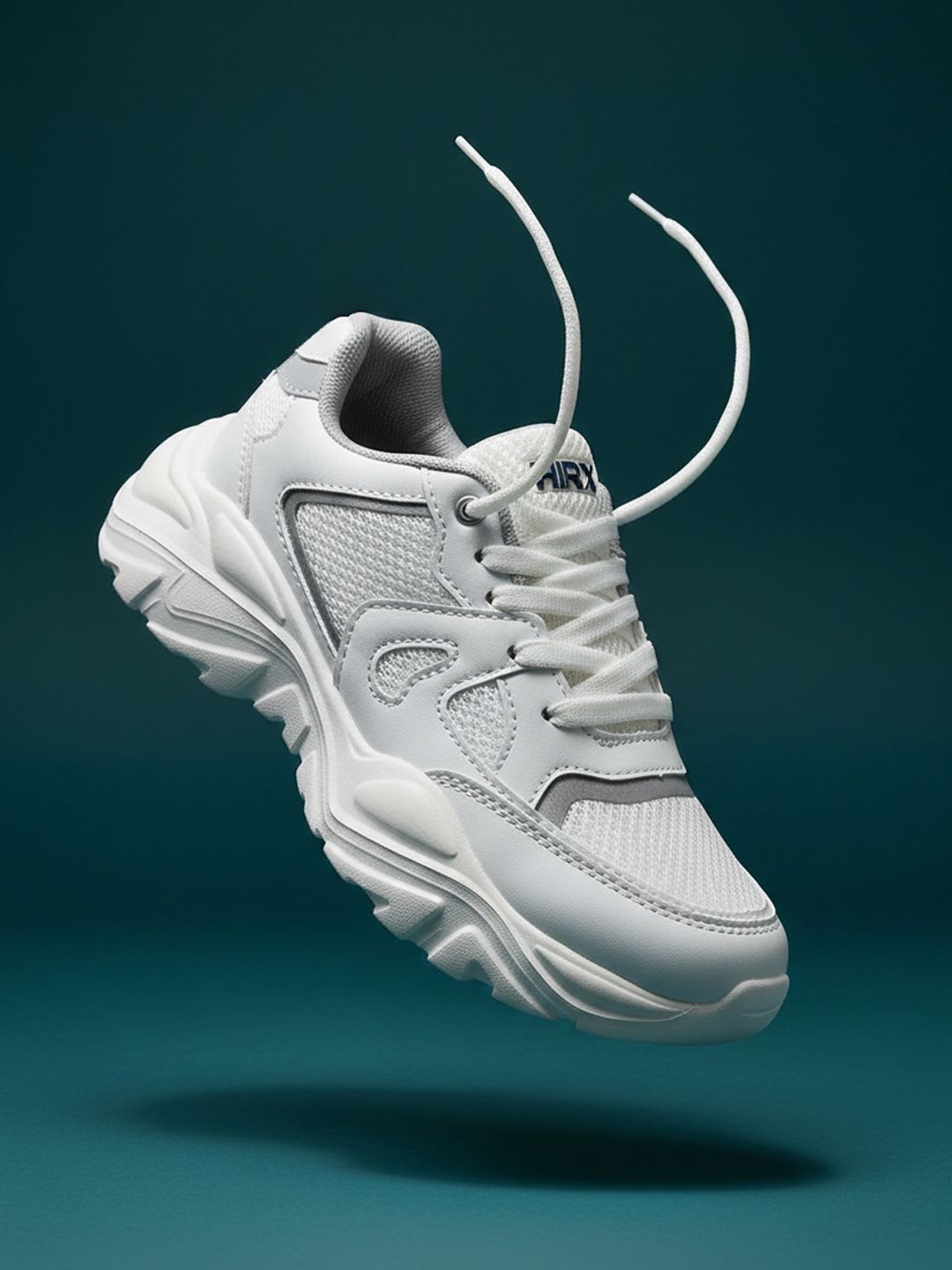HRX by Hrithik Roshan Women White Round Toe Comfort Insole Lightweight Sneakers - default view