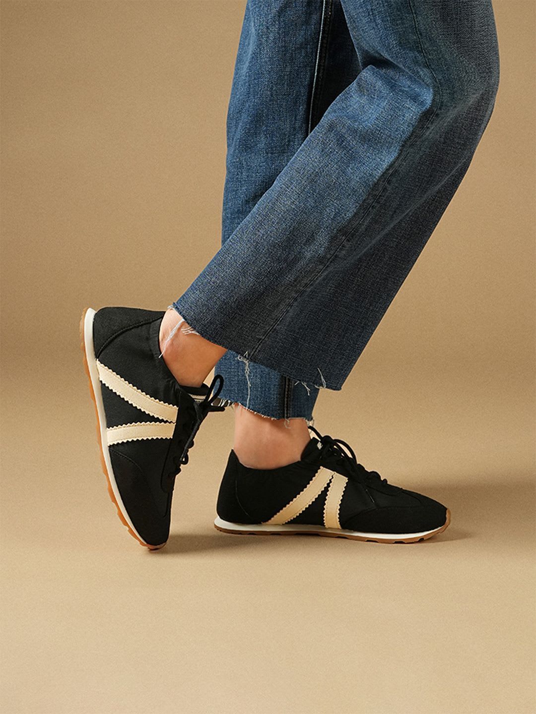 Theater Women Fuji Black Canvas Lace Up Casual Shoes - default view
