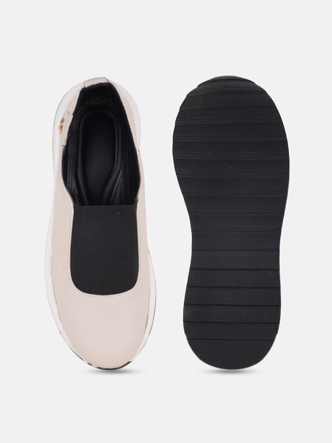 Roadster The Roadster Lifestyle Co Women Textured Casual Slip-On Sneakers - left view