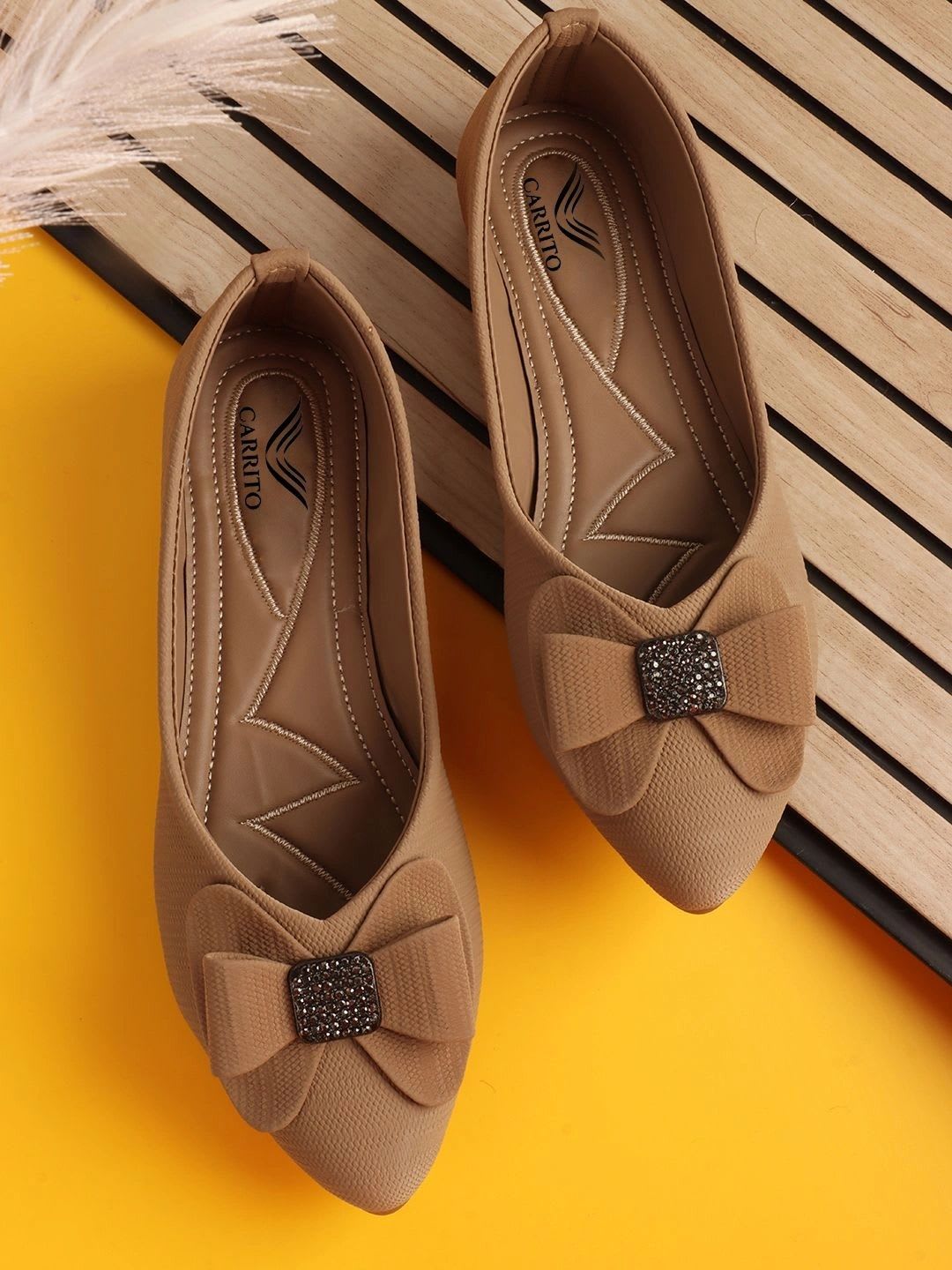 carrito Women Textured Loafers - default view