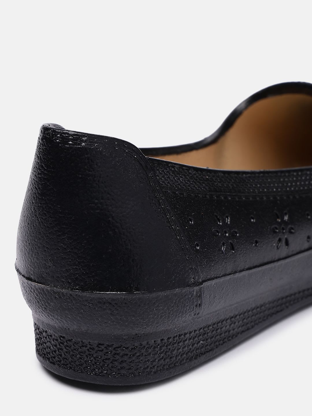 CORSICA Textured Round Toe Slip-On Ballerinas - right view