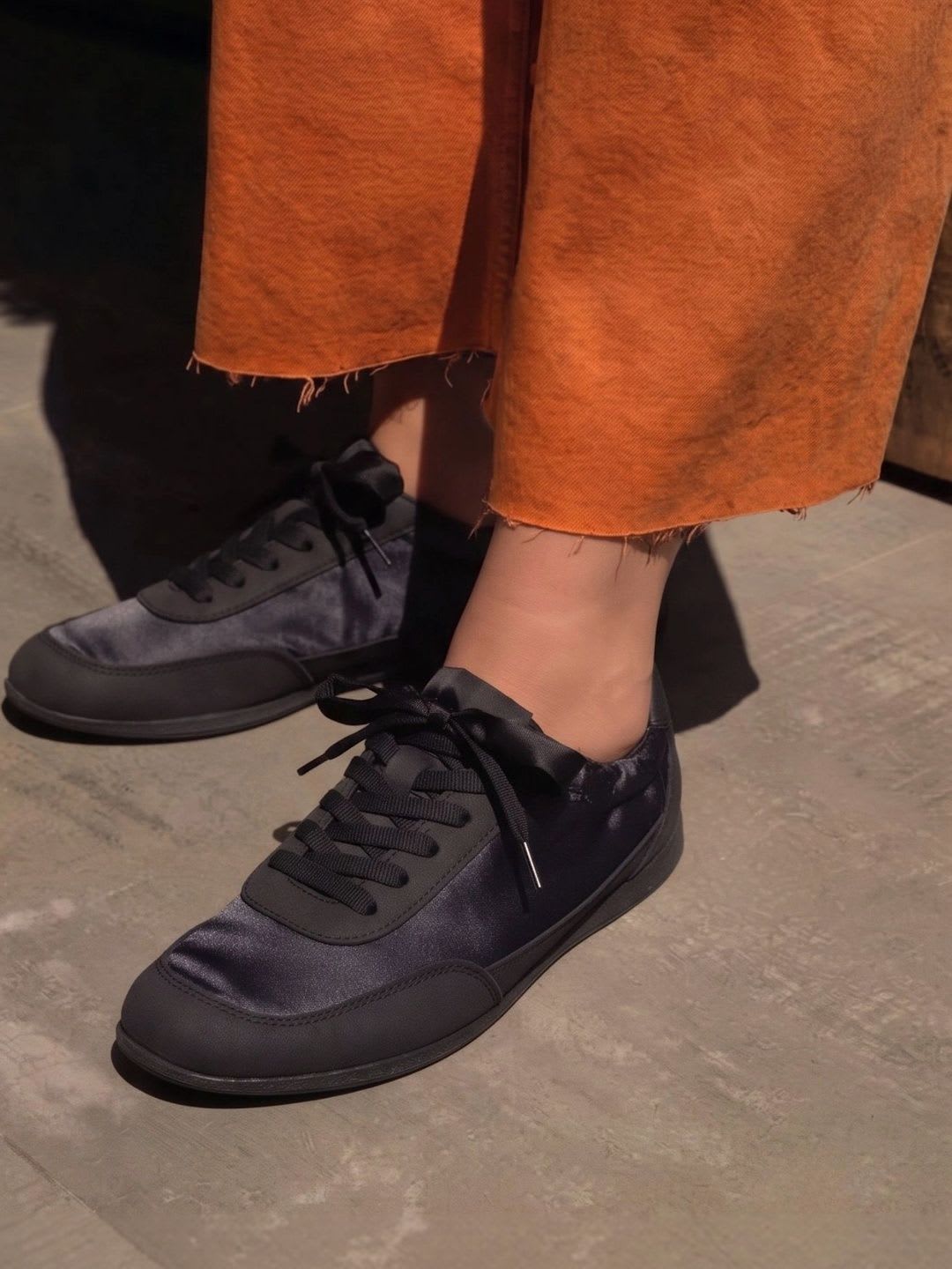 Pair ie Tales Women Sneakers - default view