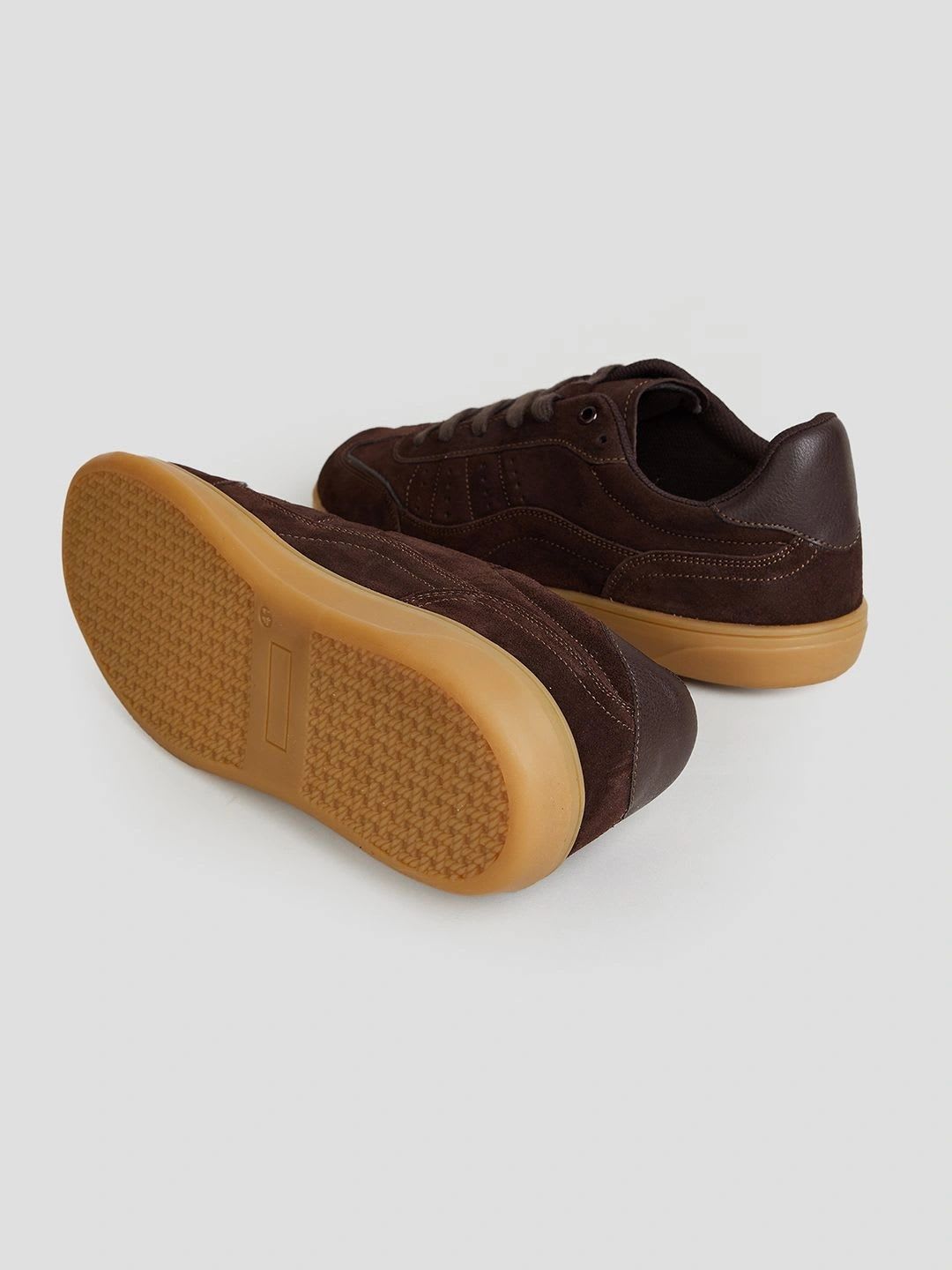 Ginger by Lifestyle Women Leather Sneakers - left view