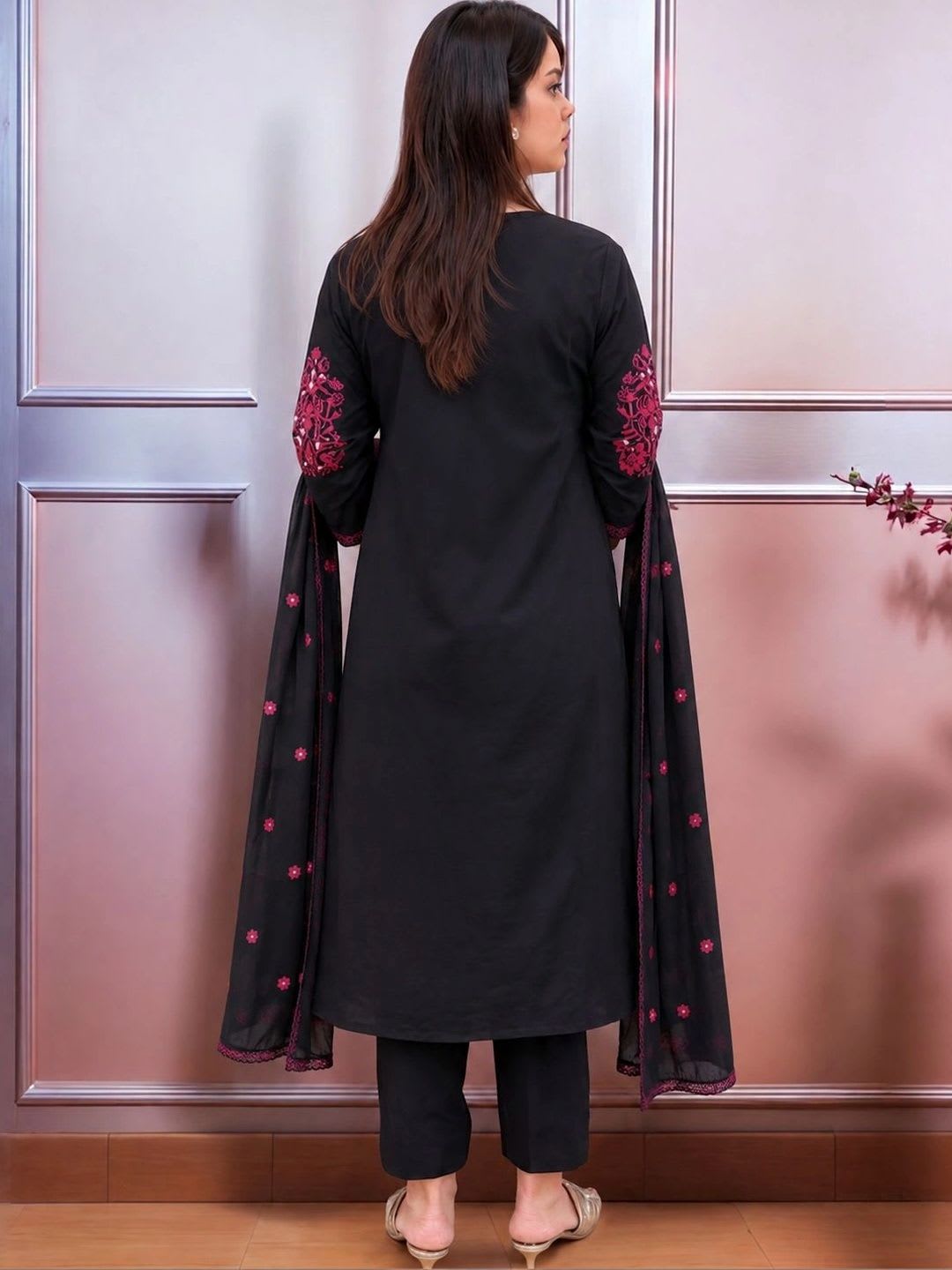 Aaghnya Women Ethnic Motifs Embroidered Regular Thread Work Kurta with Trousers & With Dupatta - right view