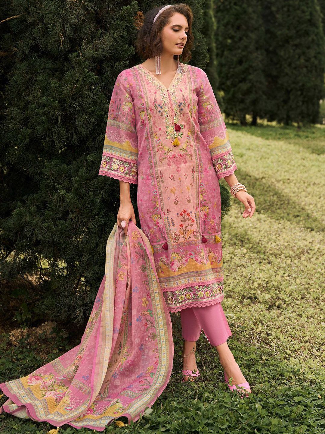Indo Era Floral Printed V-Neck Linen Kurta With Trousers And Dupatta - right view