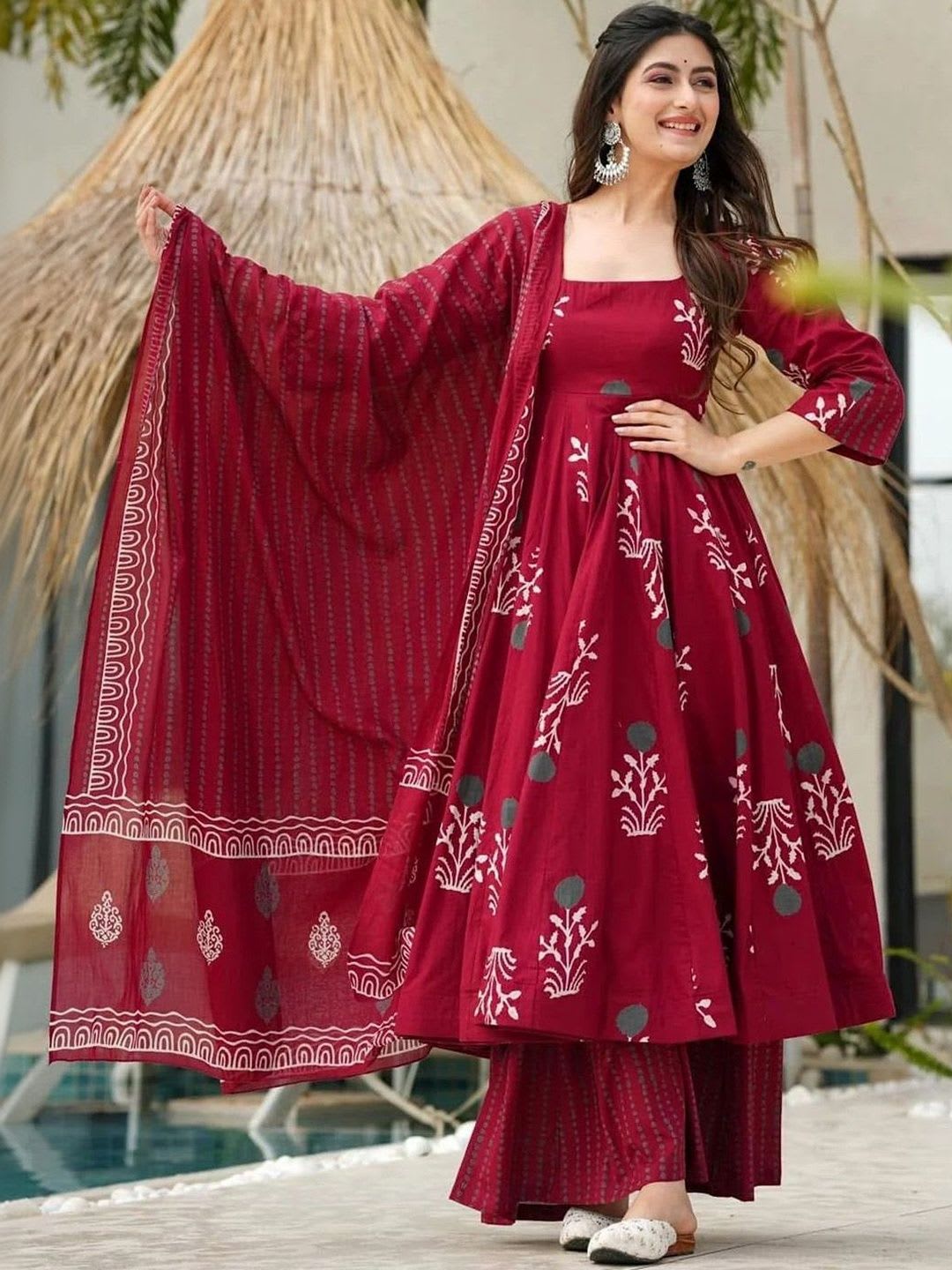 ARADHNA Women Floral Printed Panelled Kurta with Palazzos & With Dupatta - default view