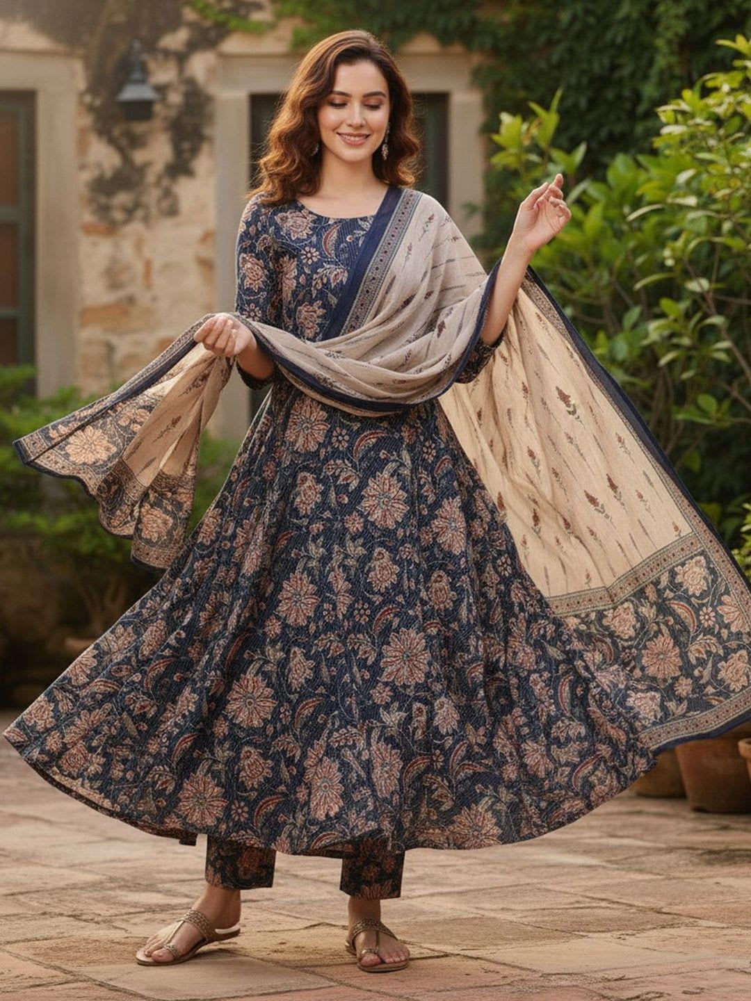 ARADHNA Women Floral Printed Regular Kurta with Trousers & With Dupatta - back view