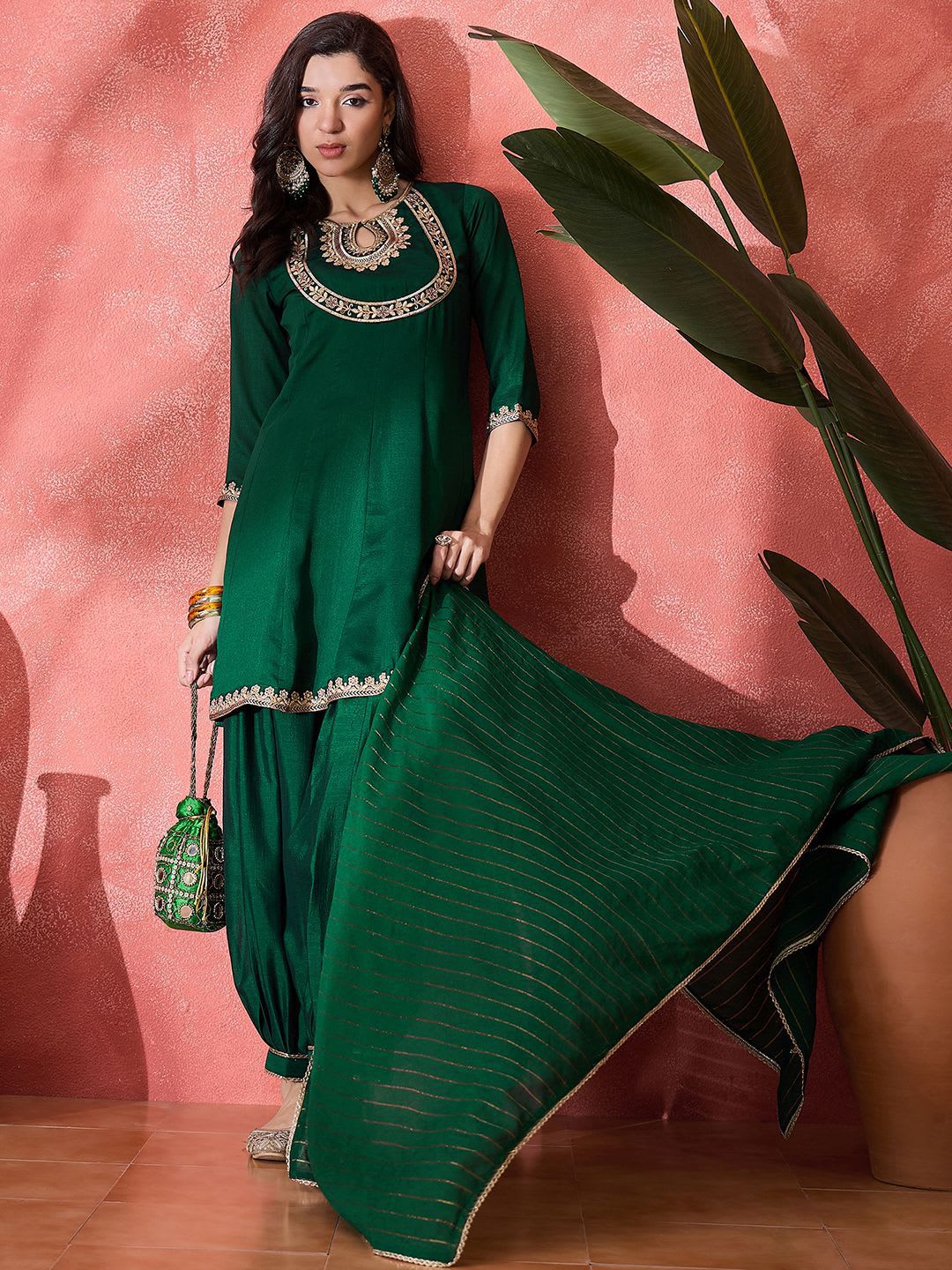 Sangria Women Solid Kurta with Salwar & Dupatta - default view