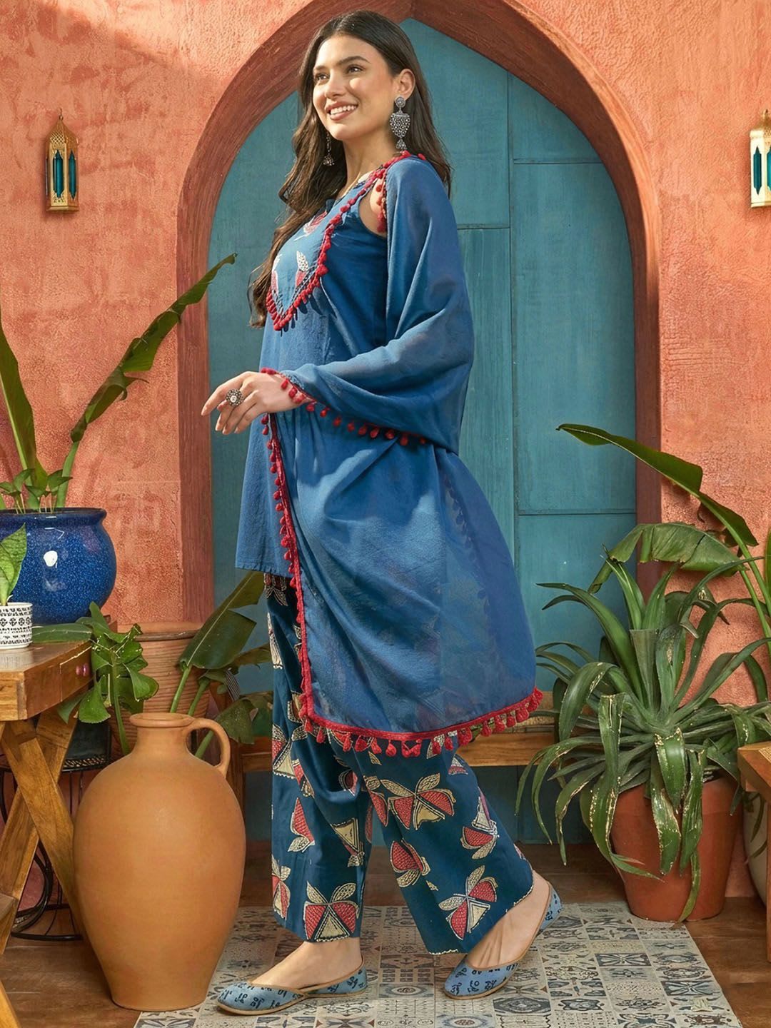 Stylum Women Regular Blue Pure Cotton Kurti With Farshi Salwar & Dupatta - left view