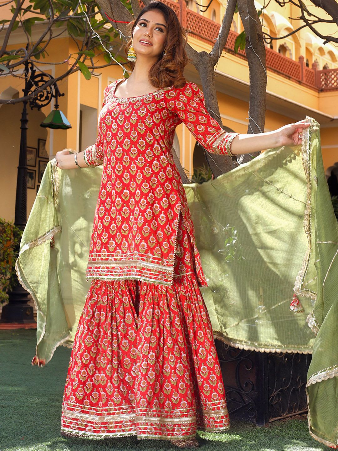 Divena Women Maroon & Green Ethnic Printed Pure Cotton Kurta with Sharara & With Dupatta - default view