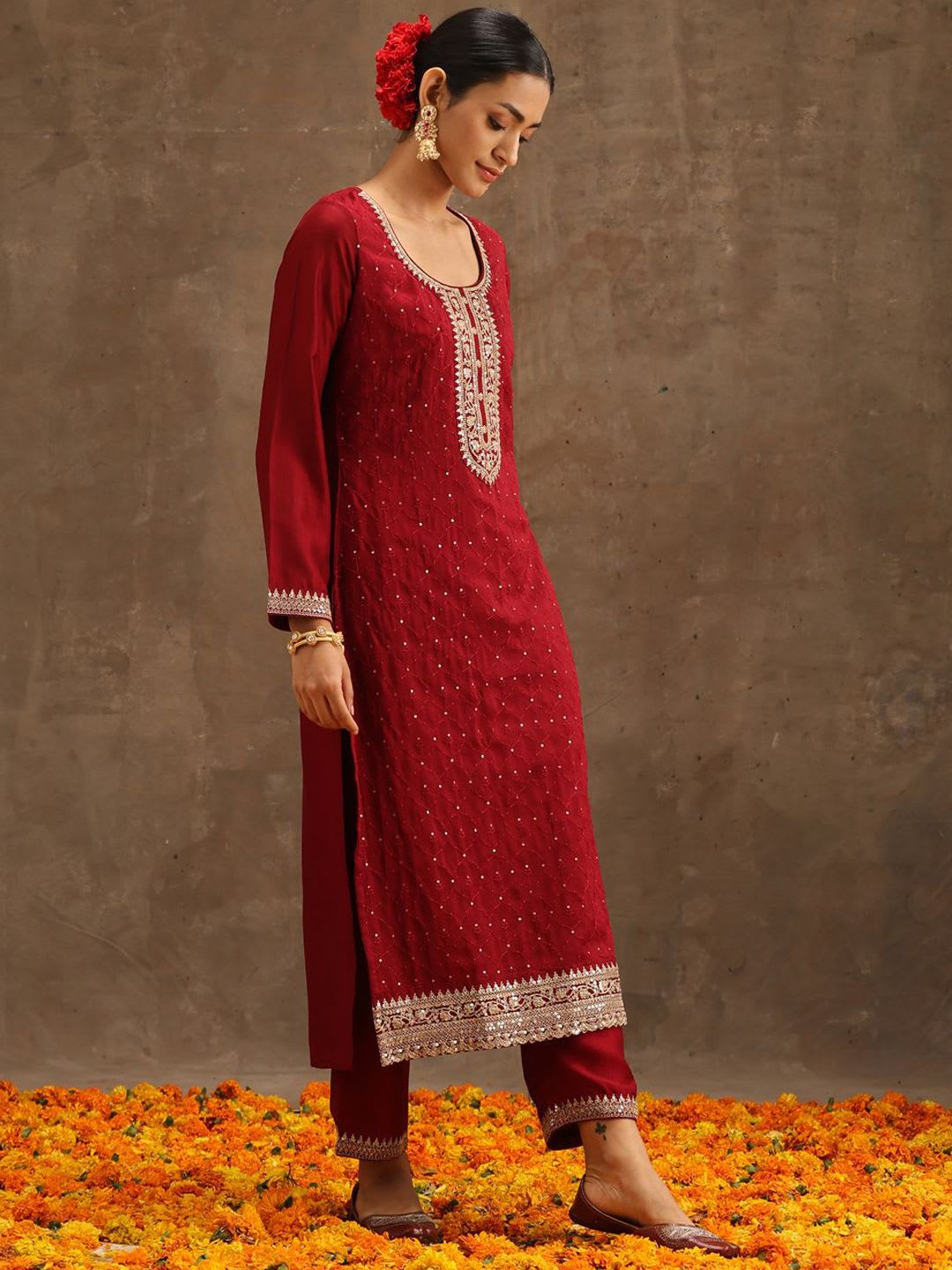 Libas Women Ethnic Motifs Embroidered Kurta with Trousers & Dupatta - back view