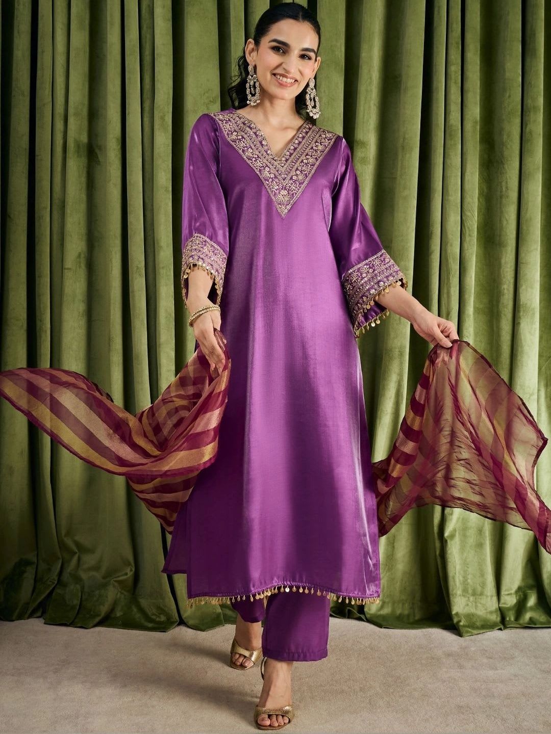 Janasya Women Ethnic Motifs Embroidered Regular Kurta with Trousers & With Dupatta - default view