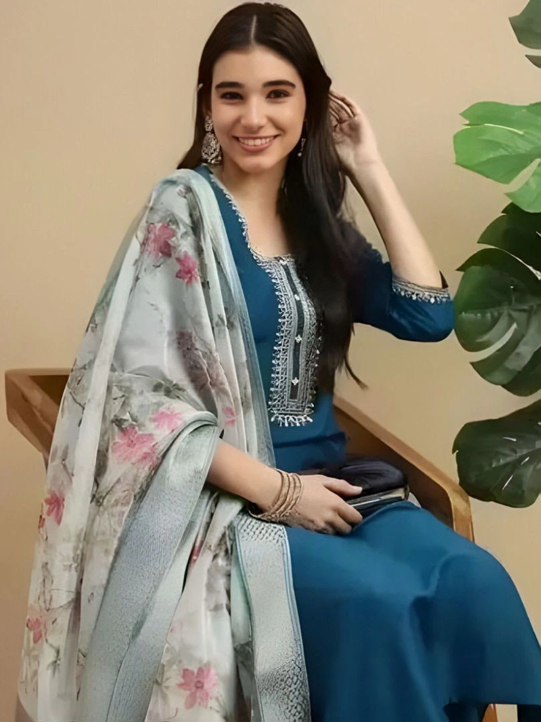AKVFash Women Ethnic Motifs Embroidered Regular Kurta with Trousers & With Dupatta - left view