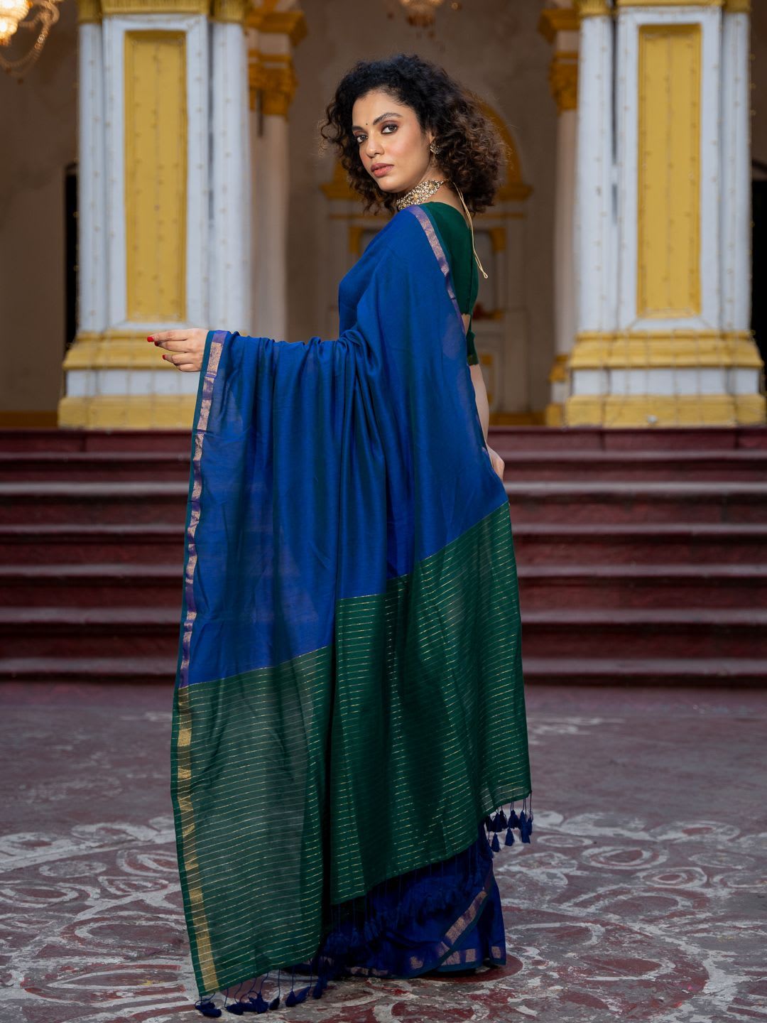Suta Blue Color Cotton Blend Saree - back view
