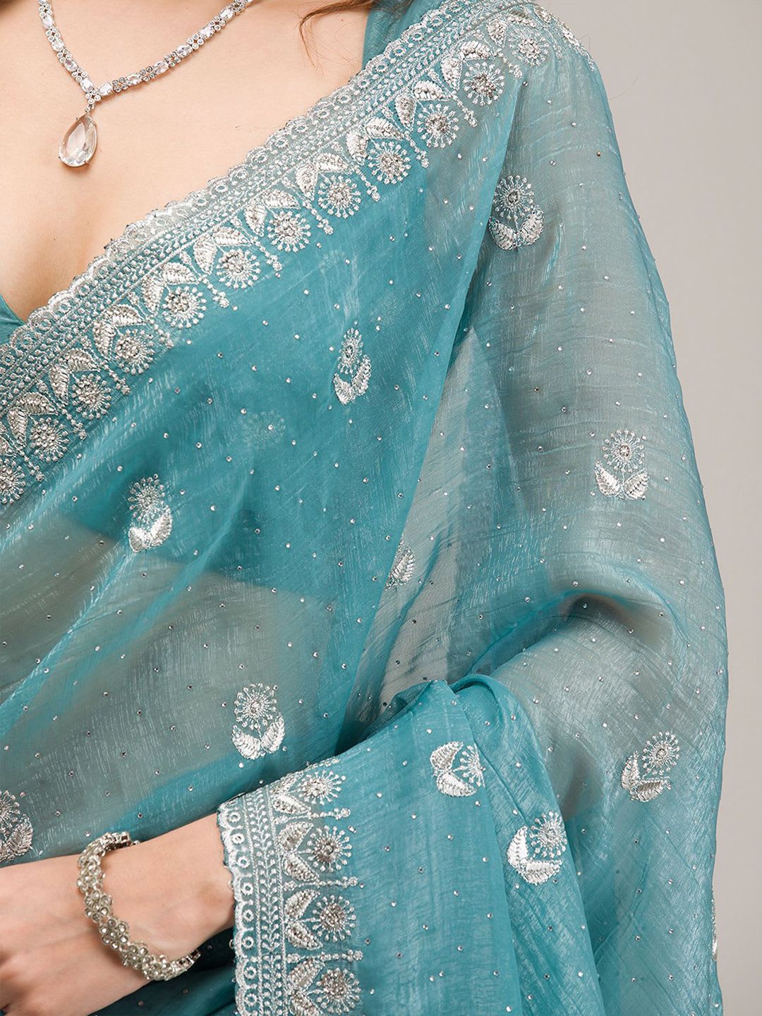 Koskii Women Zariwork Sea Green Tissue Saree With Unstitched Blouse - left view