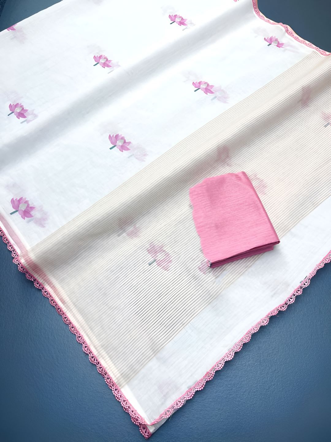 STAVA CREATION Floral Printed Pure Linen Saree With Unstiched Blouse Piece - left view