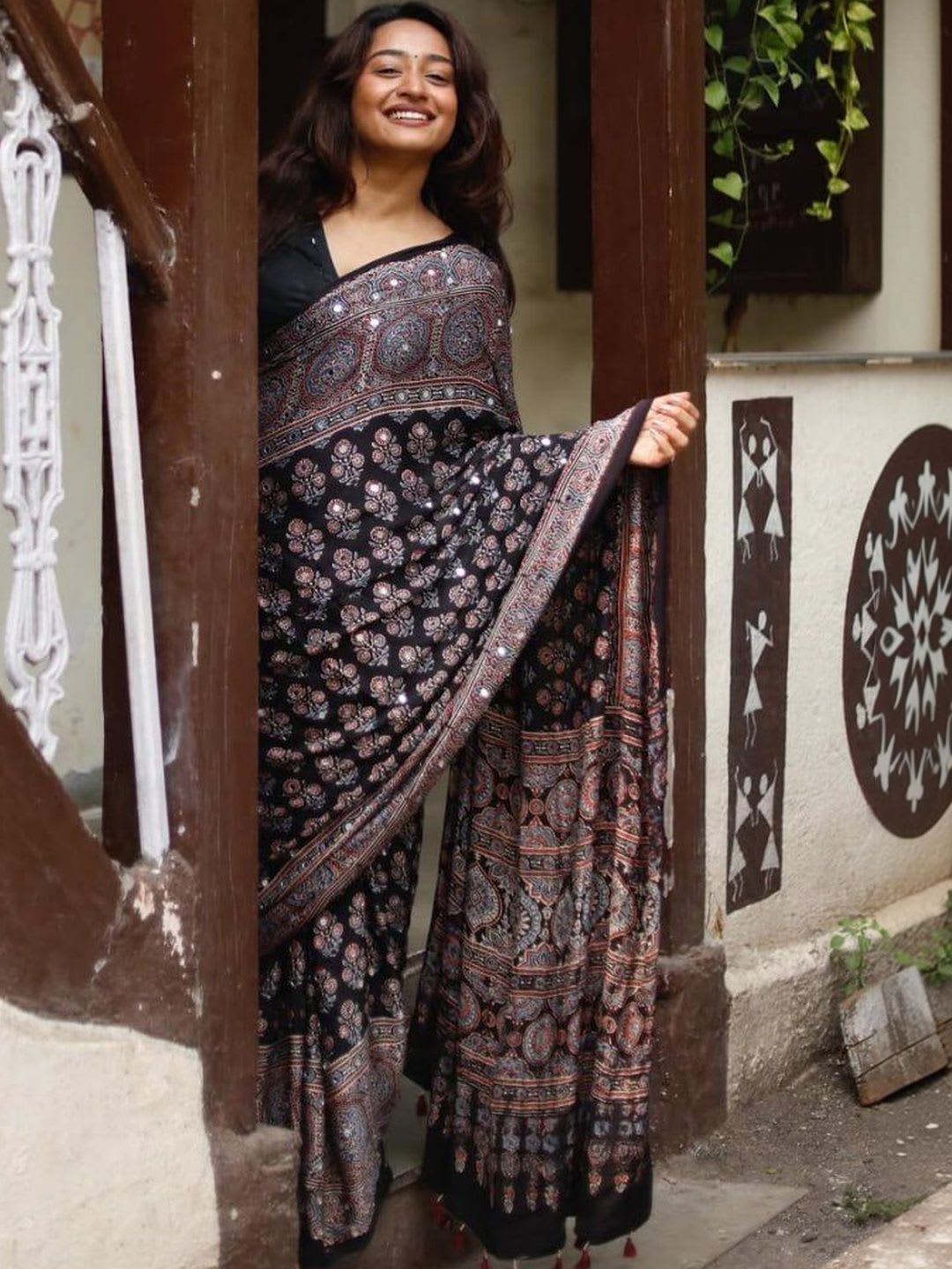 K n K Creation Mirror Work Satin Saree - default view