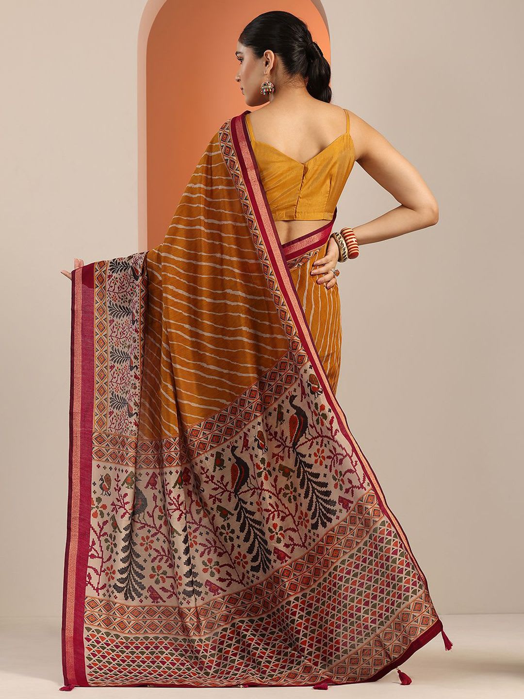 Libas Mustard Leheriya Printed Cotton Blend Saree With Unstitched Blouse Piece - right view