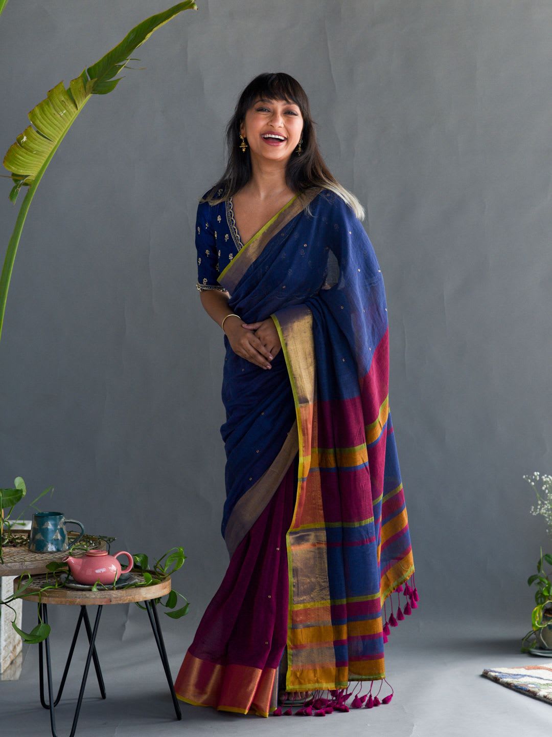 Suta Blue & Pink Embellished Zari Pure Cotton Saree - left view