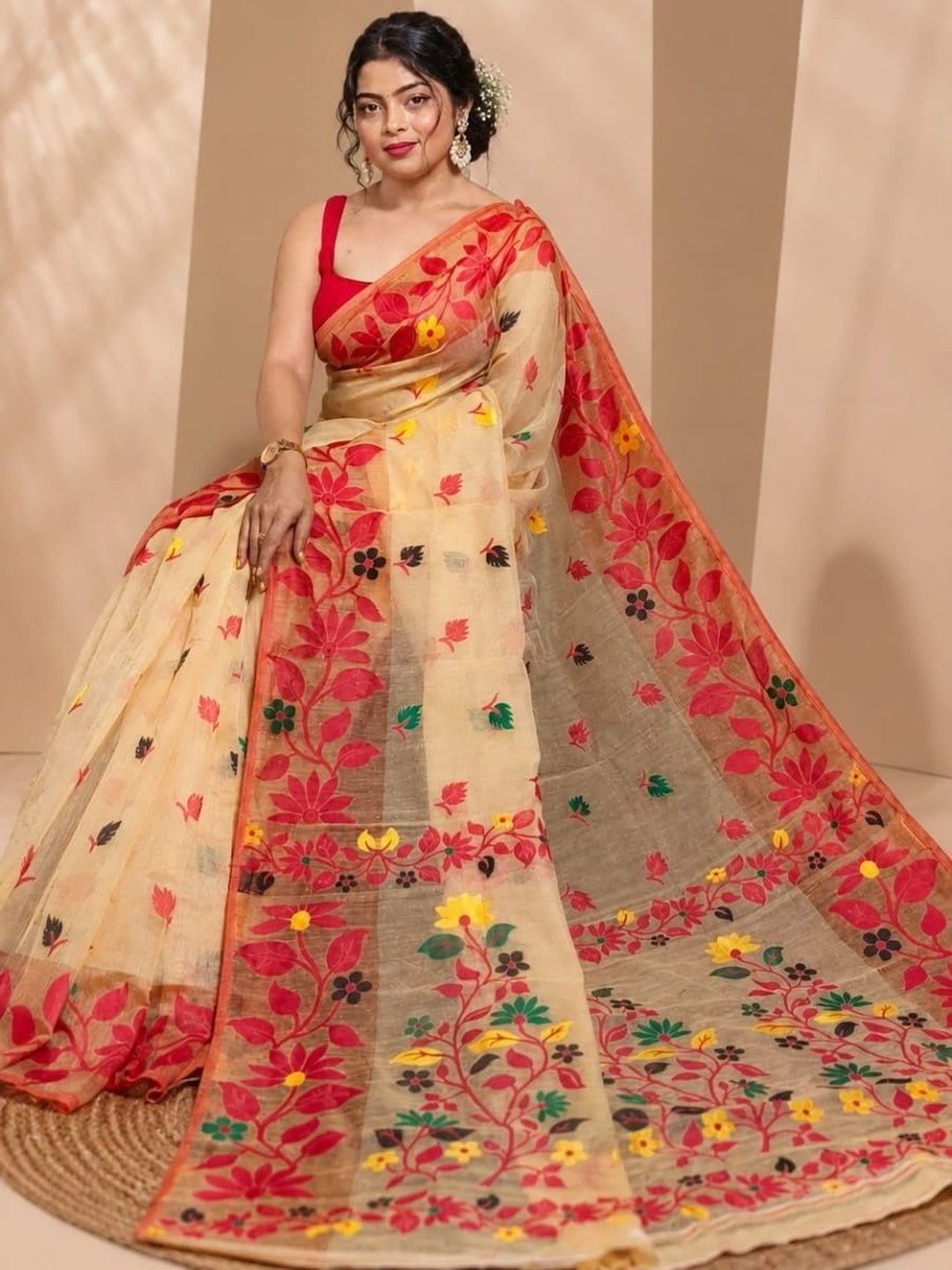 Basana Saree Kuthir Floral Jamdani Sarees - left view