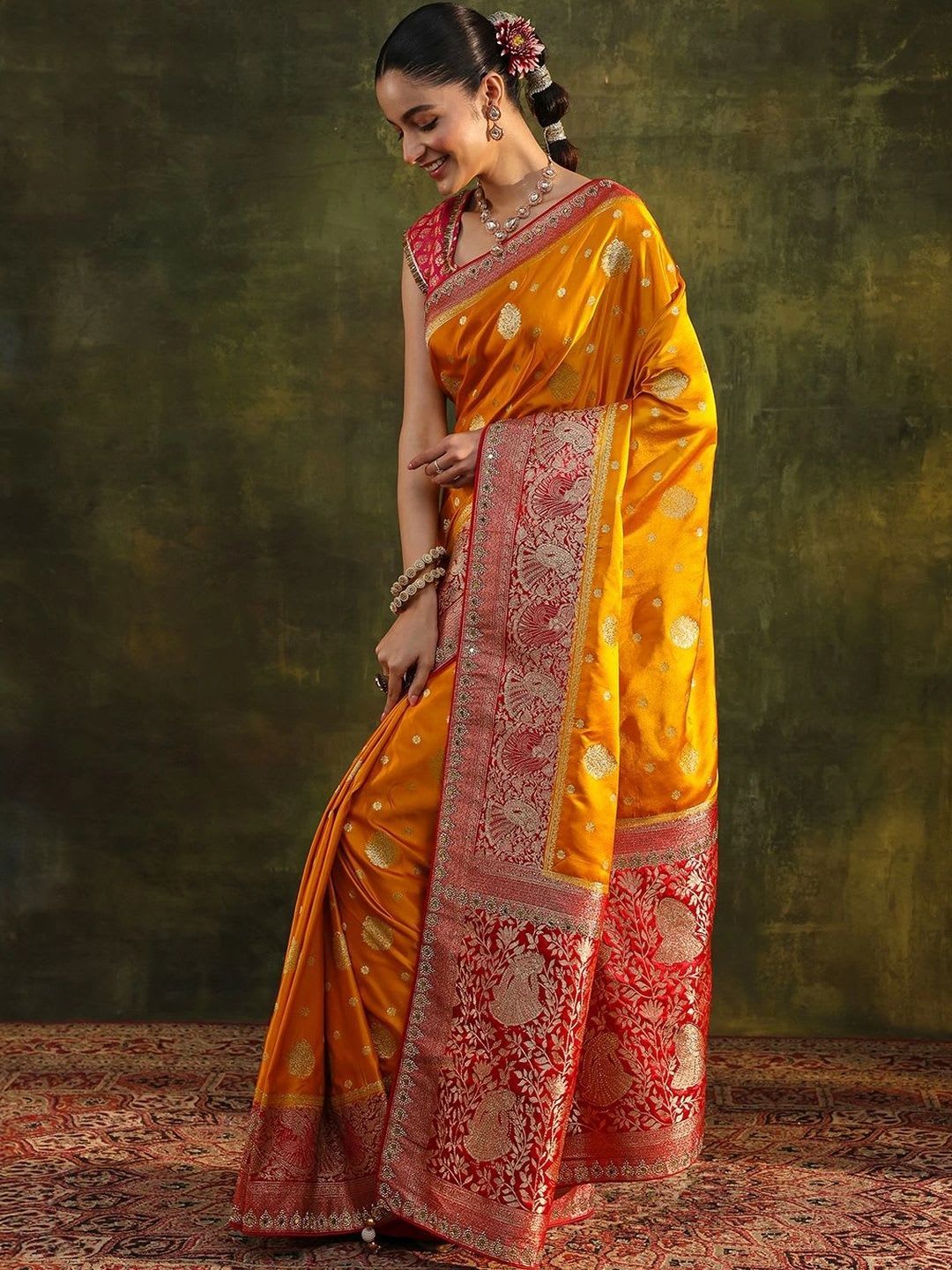 Libas Ethnic Motifs Zari Satin Saree - back view