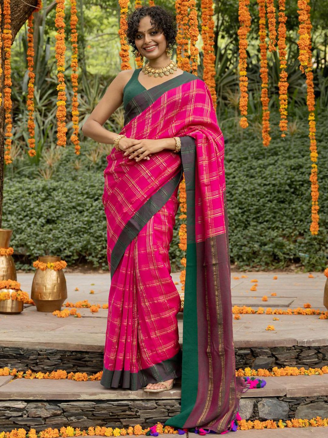 Suta Suta Pink & Purple Cotton Acrylic Saree - default view