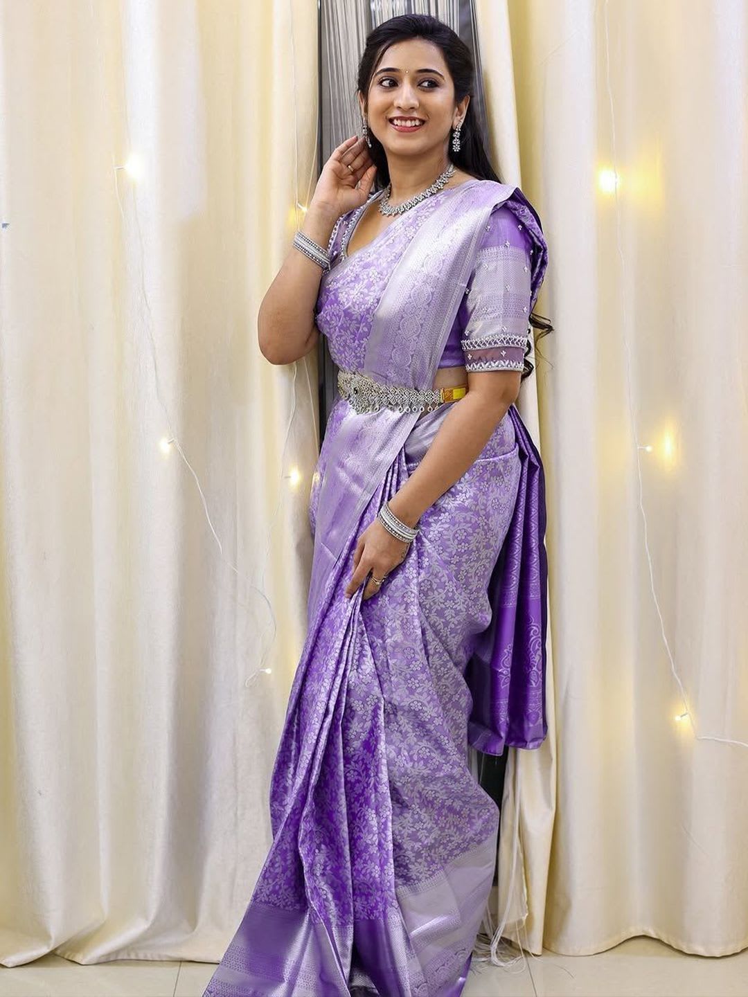 Shriyangan Woven Design Zari Art Silk Kanjeevaram Saree - default view