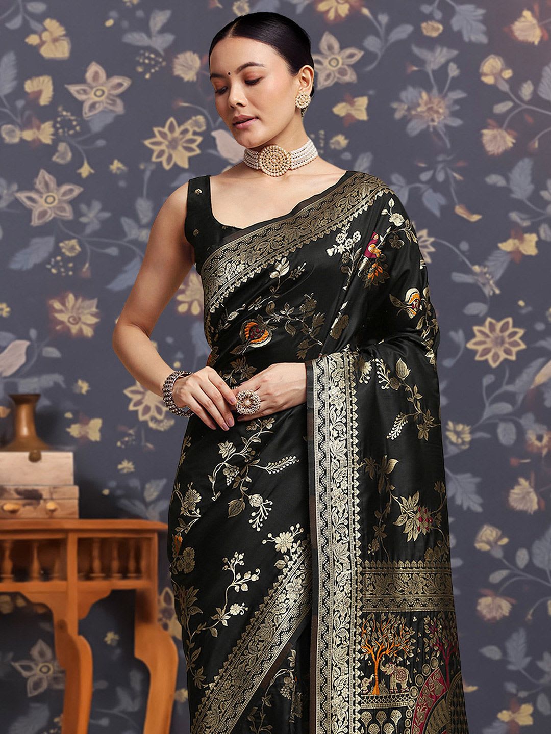 House of Pataudi Ethnic Motifs Woven Design Zari Kanjivaram Saree - default view