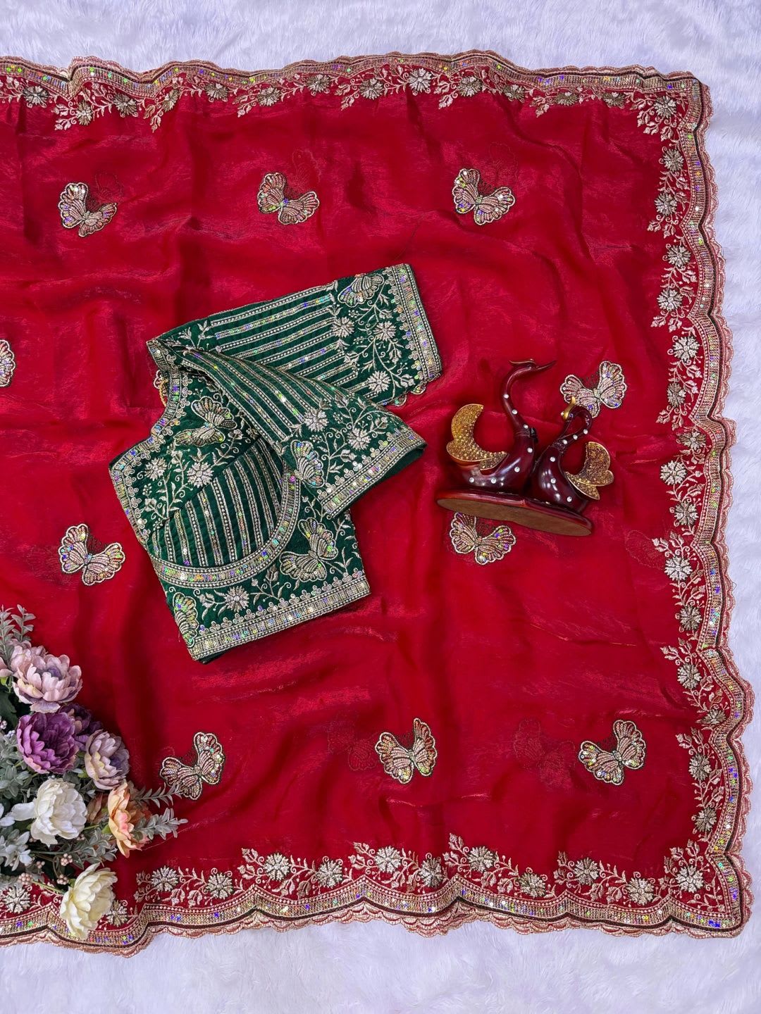 PAL DESIGNER Ethnic Motifs Embroidered Satin Banarasi Saree - left view