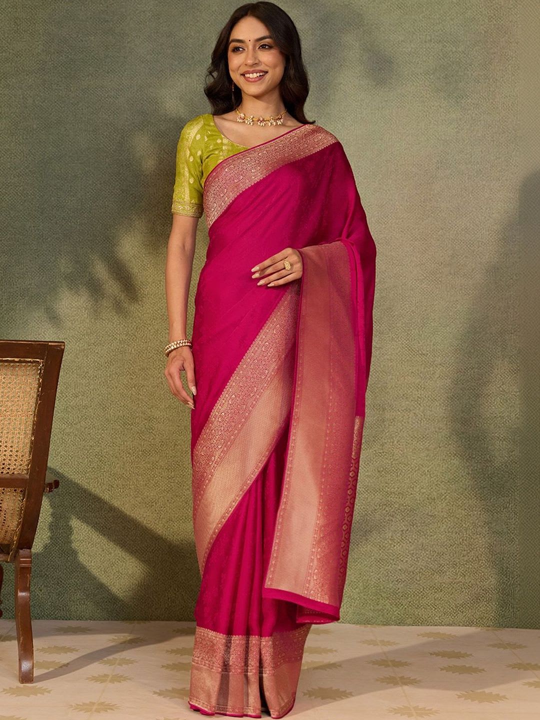 Taneira Woven Design Zari Heavy Work Saree - default view