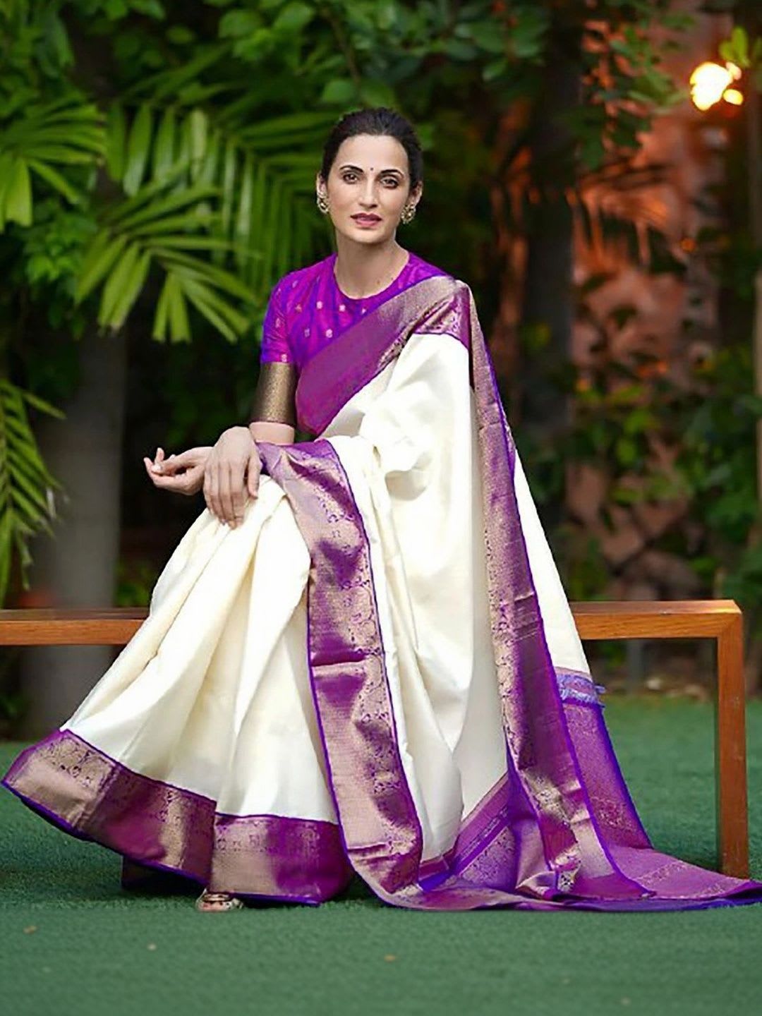 BerMondsey Woven Design Zari Silk Blend Banarasi Saree - back view