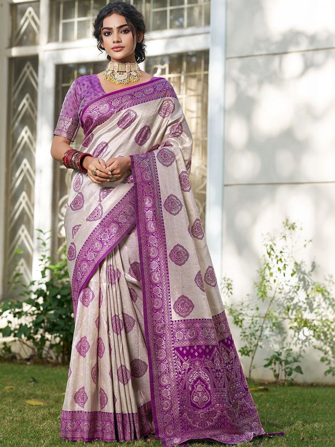 KALINI Woven Design Zari Silk Blend Designer Banarasi Saree - default view