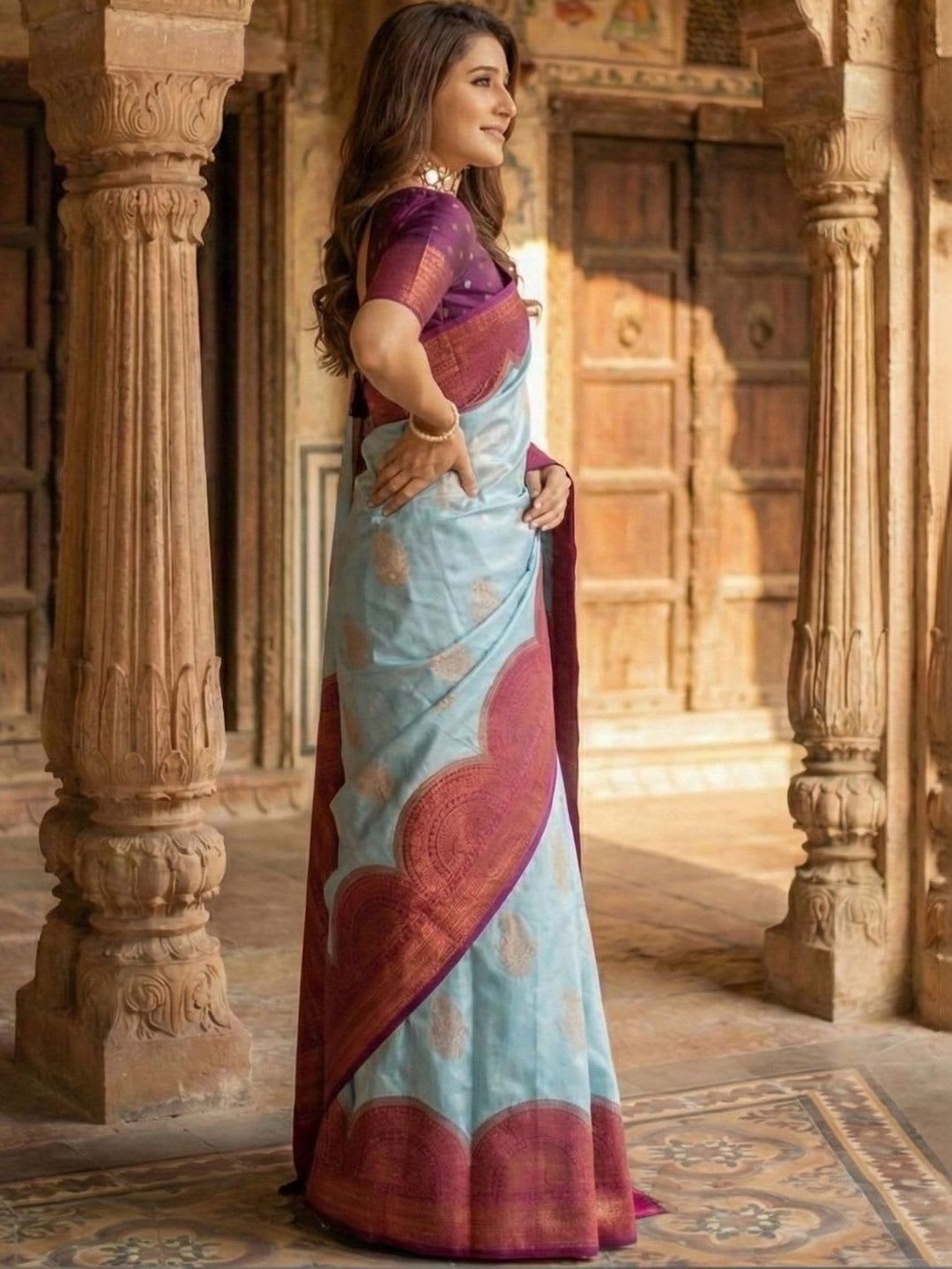 BerMondsey Woven Design Zari Silk Blend Banarasi Saree - left view