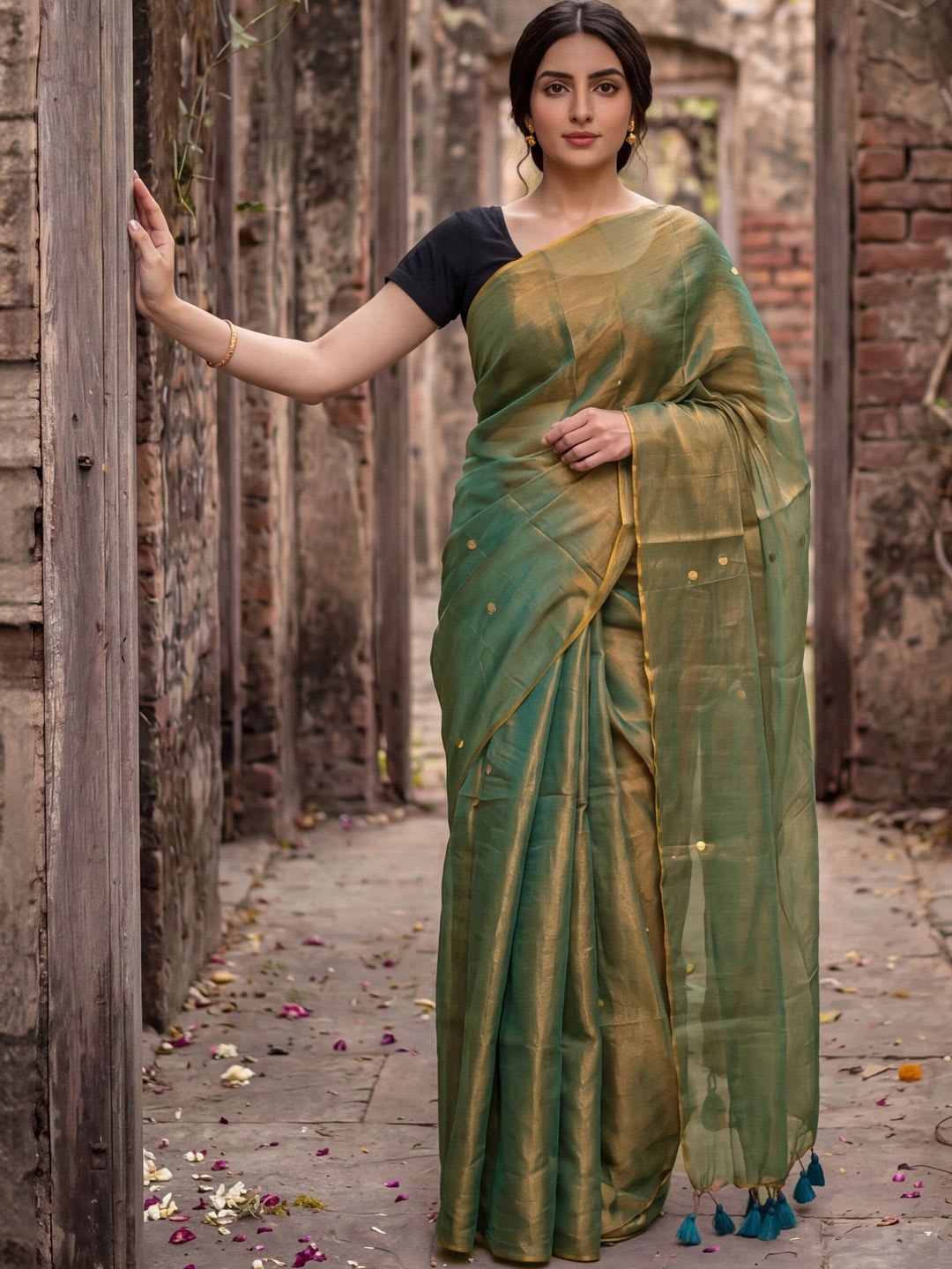 Rasvidha Embellished Sequinned Tissue Handloom Saree - right view