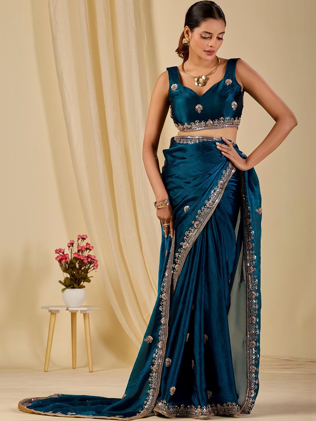KALINI Ethnic Motifs Embroidered Organza Saree - default view