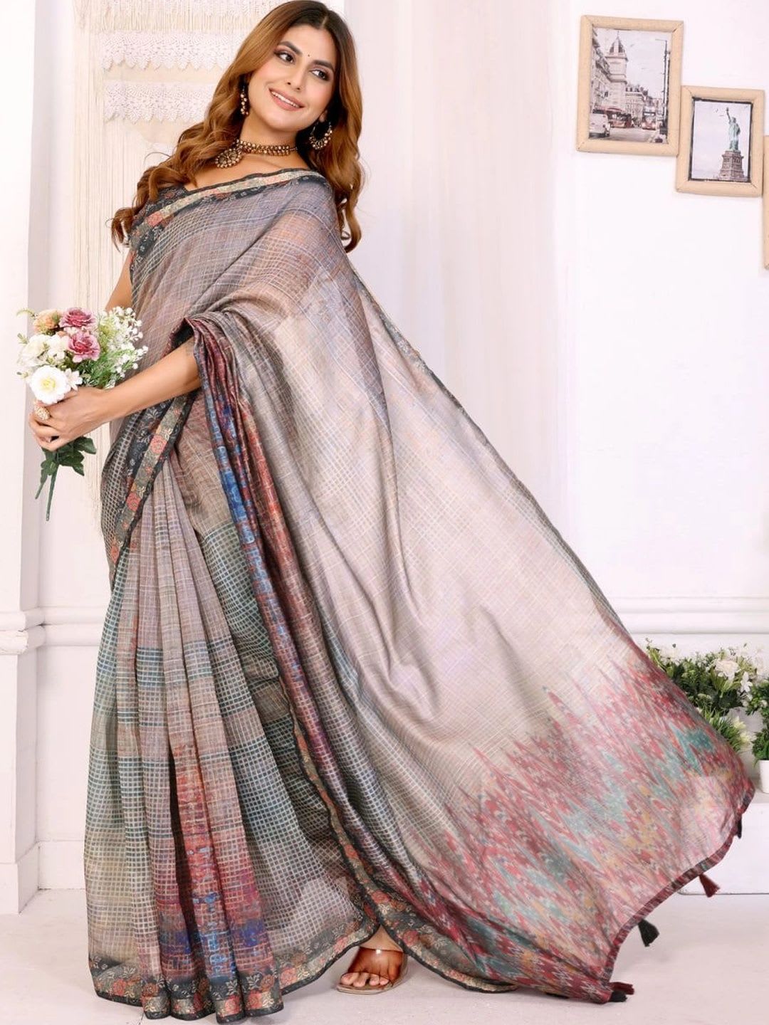 Rudraksh Fashion Striped Linen Blend Ikat Saree - back view