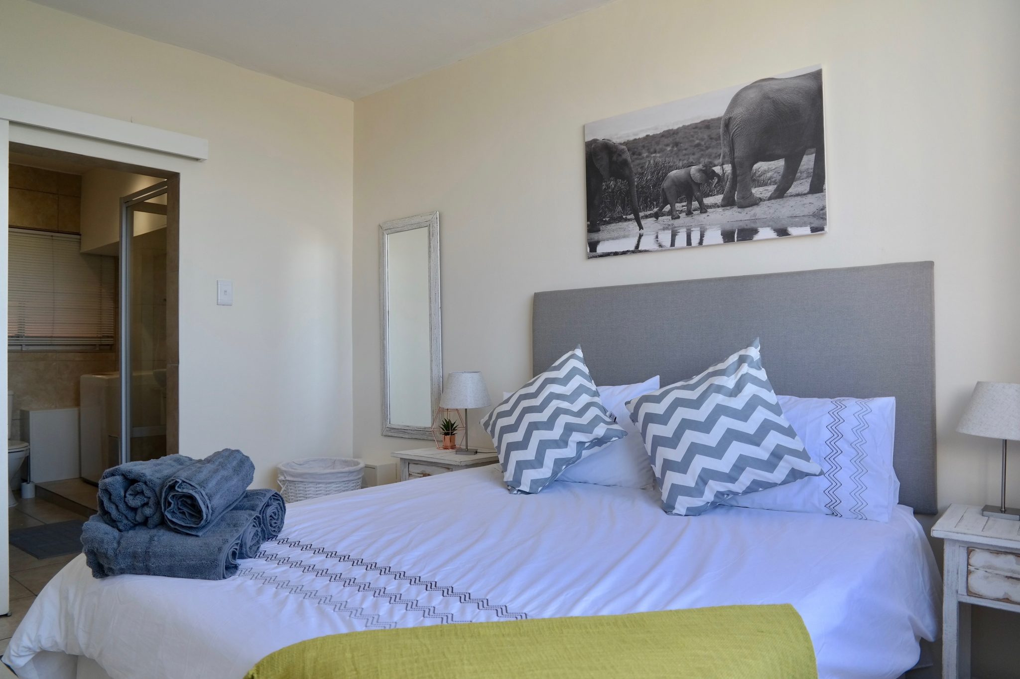 502 Serengeti thumbnail 5