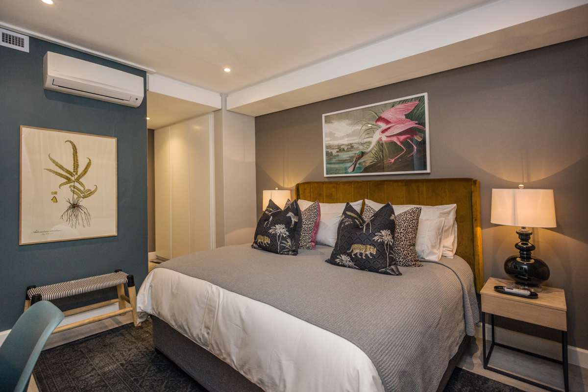 Designer 1 bedroom apartment in popular Green Point