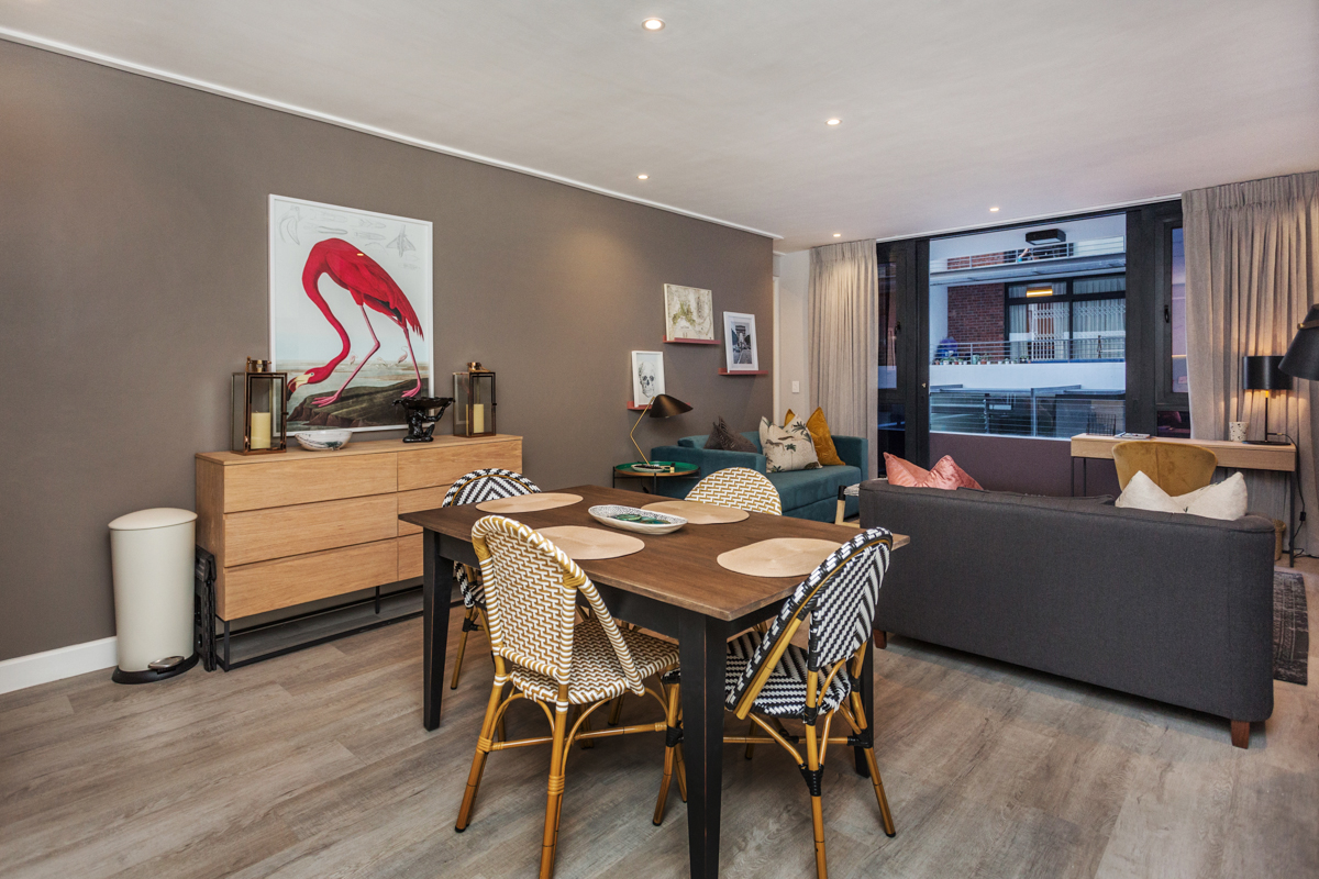 Designer 1 bedroom apartment in popular Green Point thumbnail 3