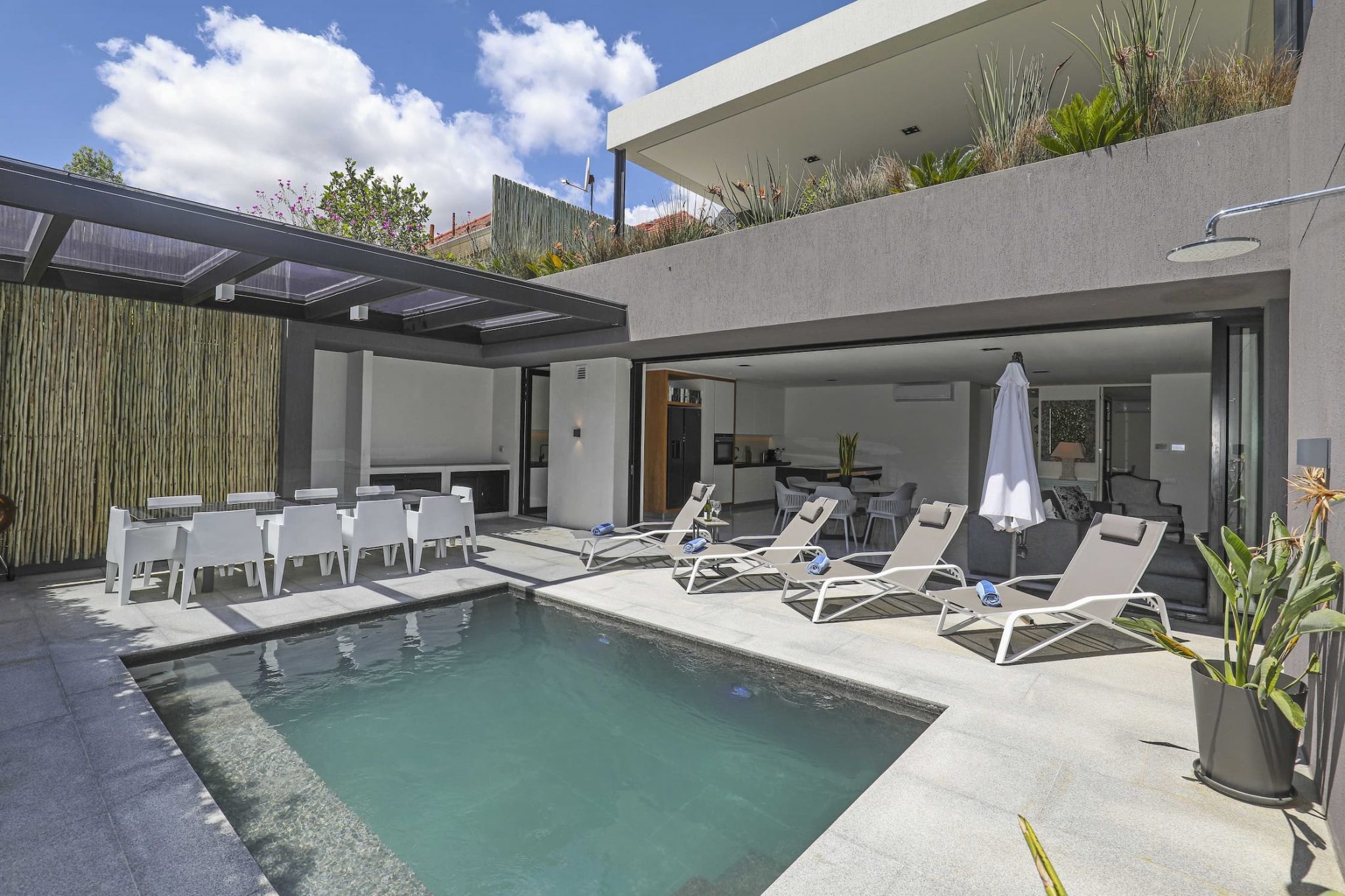 Ground floor penthouse thumbnail 2