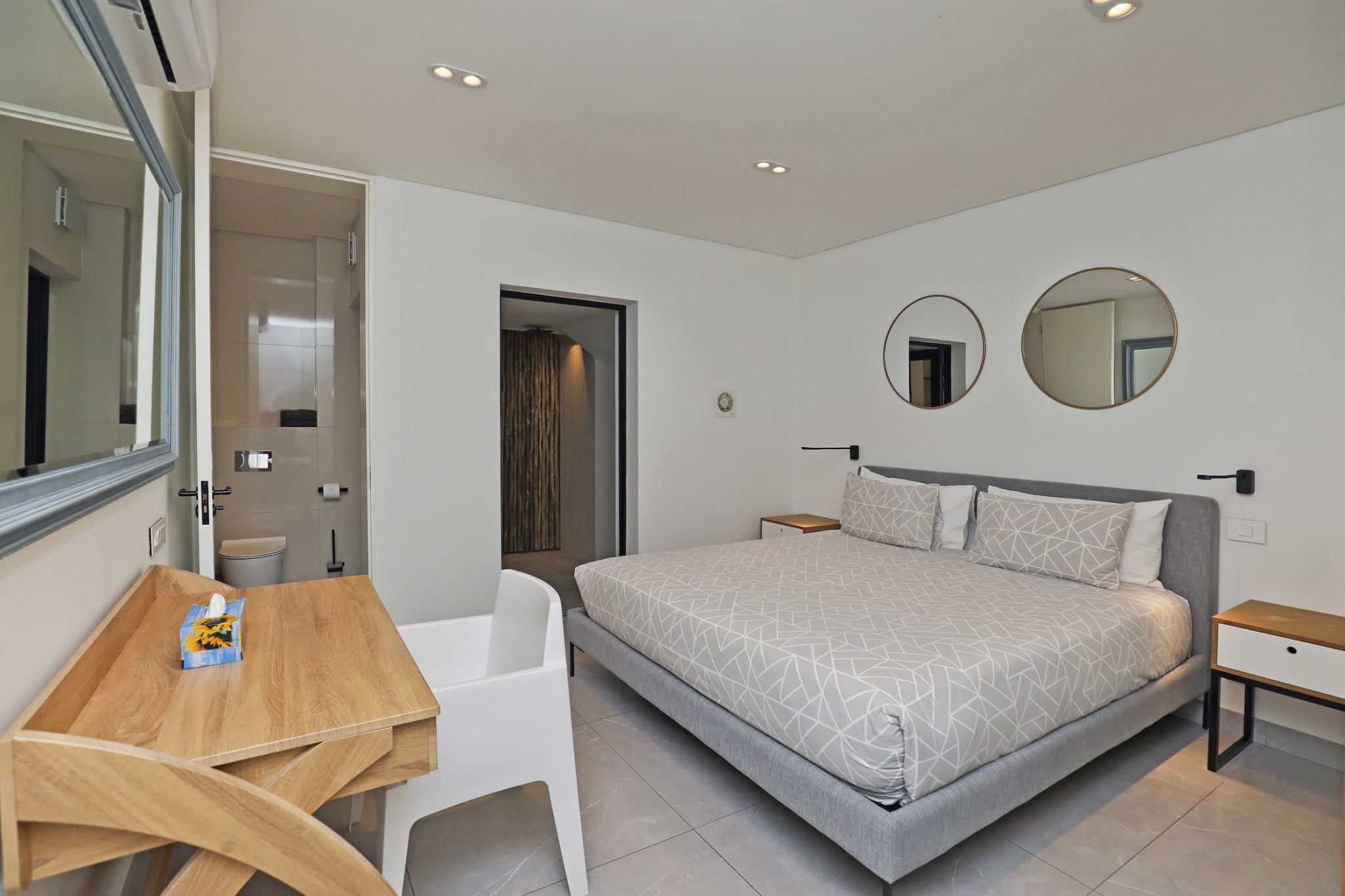 Ground floor penthouse thumbnail 4